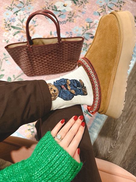 Ralph Lauren polo bear socks are the cutest!




#LTKfindsunder50 #LTKSeasonal #LTKfindsunder100