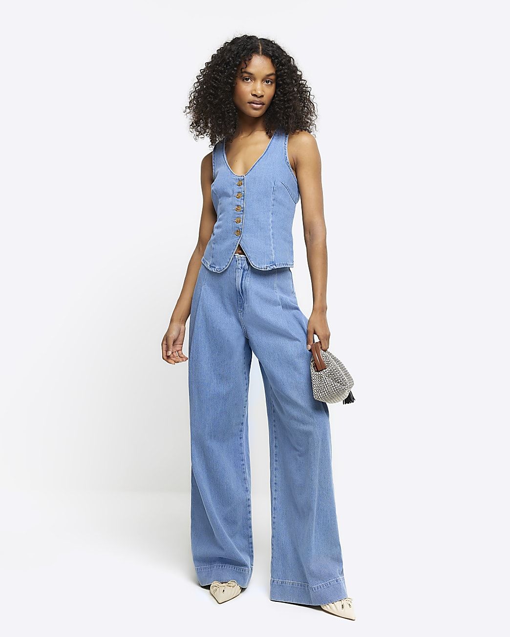 Blue mid rise baggy jeans | River Island (UK & IE)