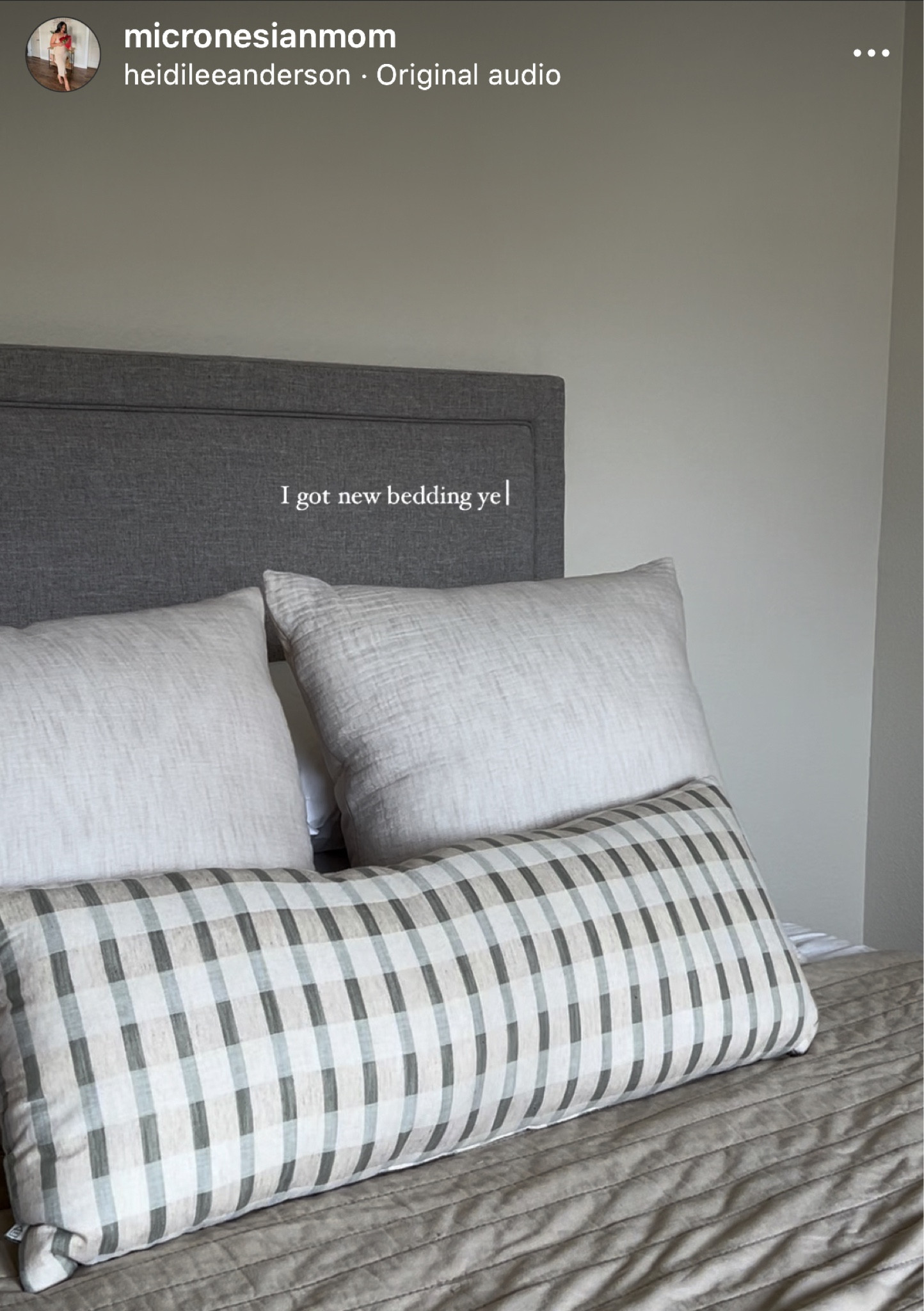 Fitted sheet, 4 standard pillows and shams, 2 xl throw pillows, 1 long wedge pillow 