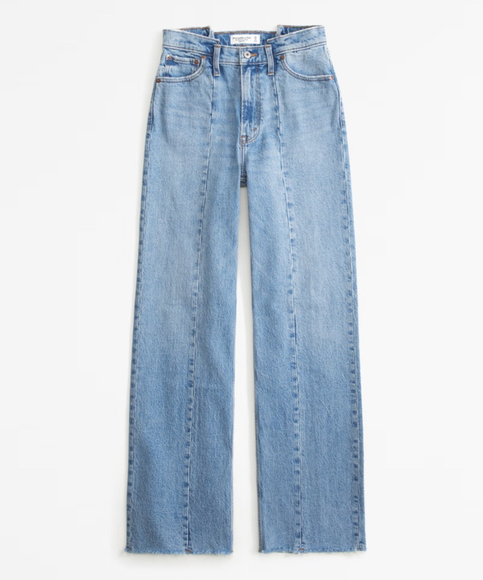 Abercrombie High rise 90s relaxed jeans 
On clearance! 

#LTKStyleTip #LTKFindsUnder100 #LTKSaleAlert