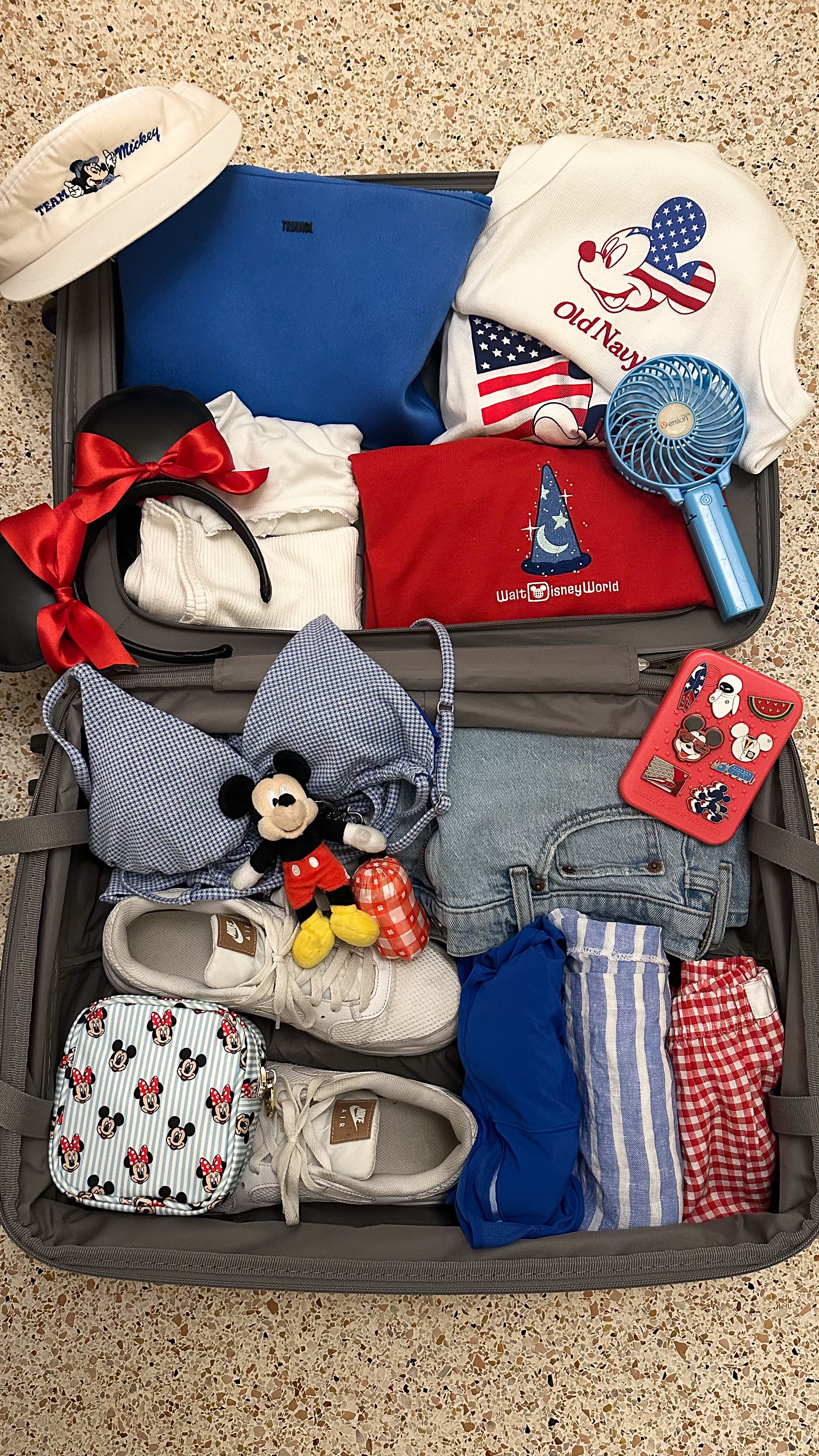 a little 4th of july girls trip with all the essentials🤭💙🇺🇸

#suitcaseflatlay #flatlay #4thofjulyweekend #4thofjulyoutfit #4thofjulystyle #disney4thofjuly #disneystyle #disneyinspo #disneygirls #pinterestinspo #travelaesthetic

#LTKFindsUnder50 #LTKSeasonal #LTKTravel