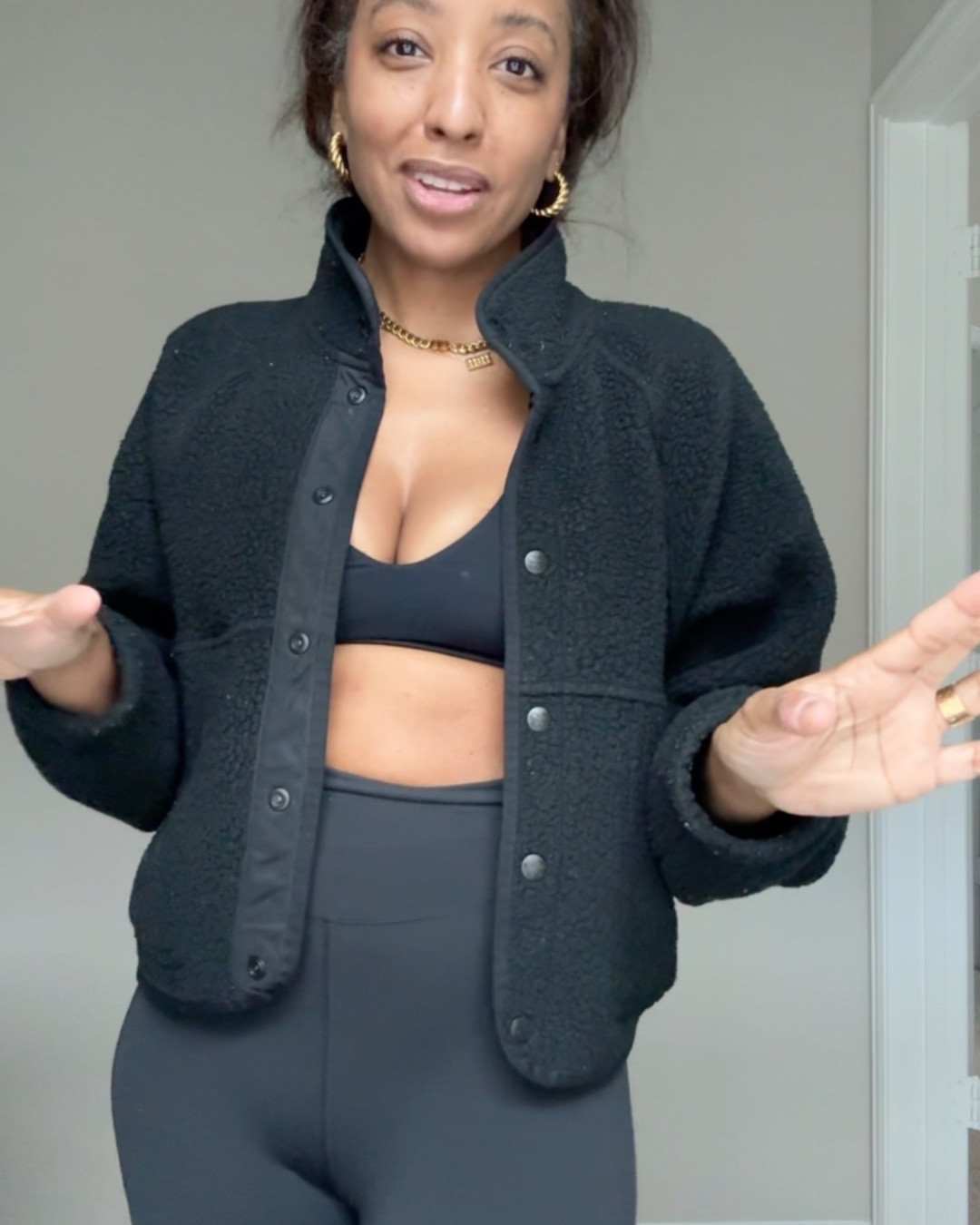 Wanted to share what I wore and a bit of what I used today. My leggings are still not showing up on the site. I’ll link them as soon as as they show up. My 5lb weight are just under $15! 🙌🏾

#LTKfitnessgoals #LTKgrwm #LTKOver40