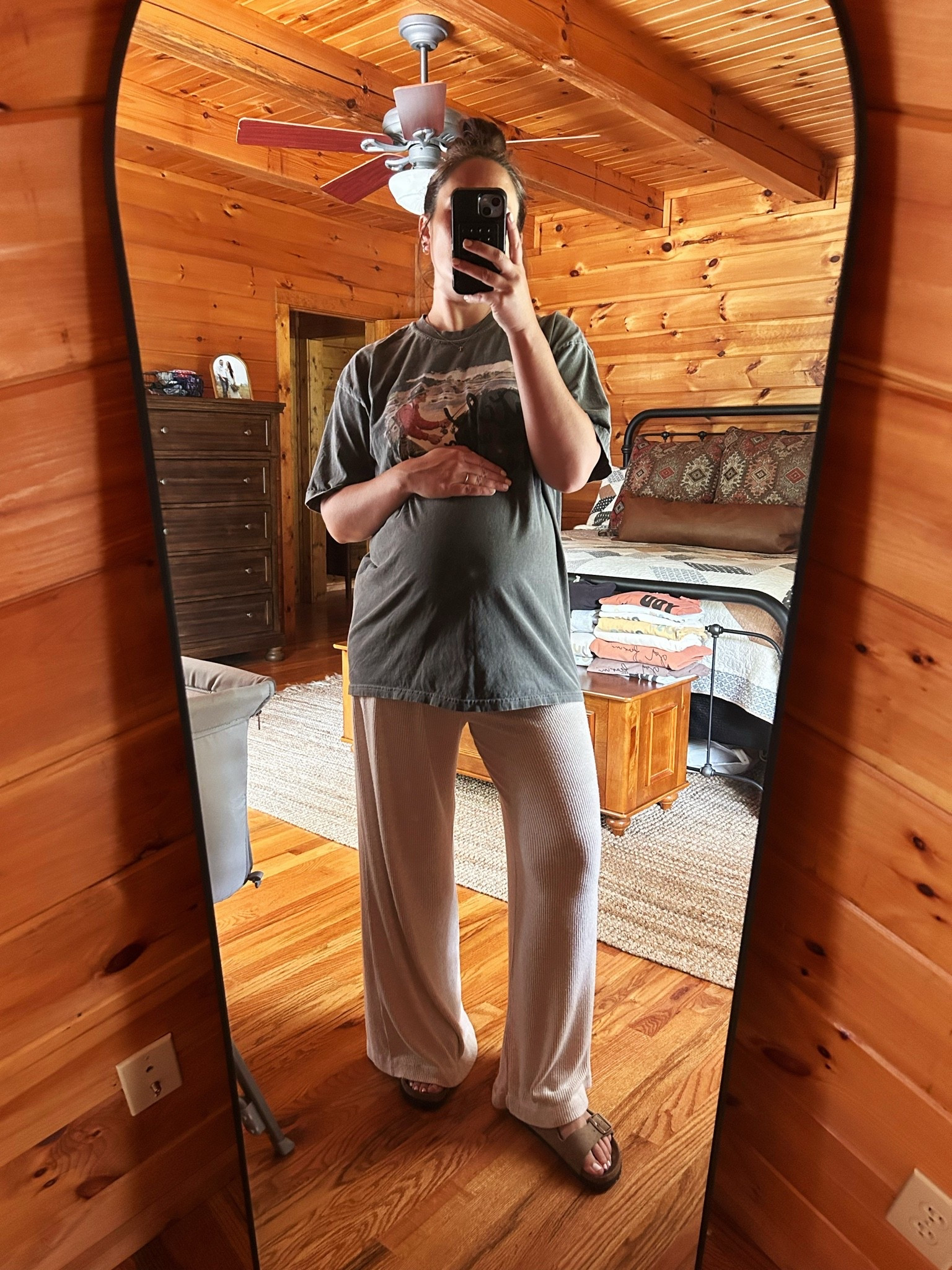 The comfiest pants ever.
Size: medium