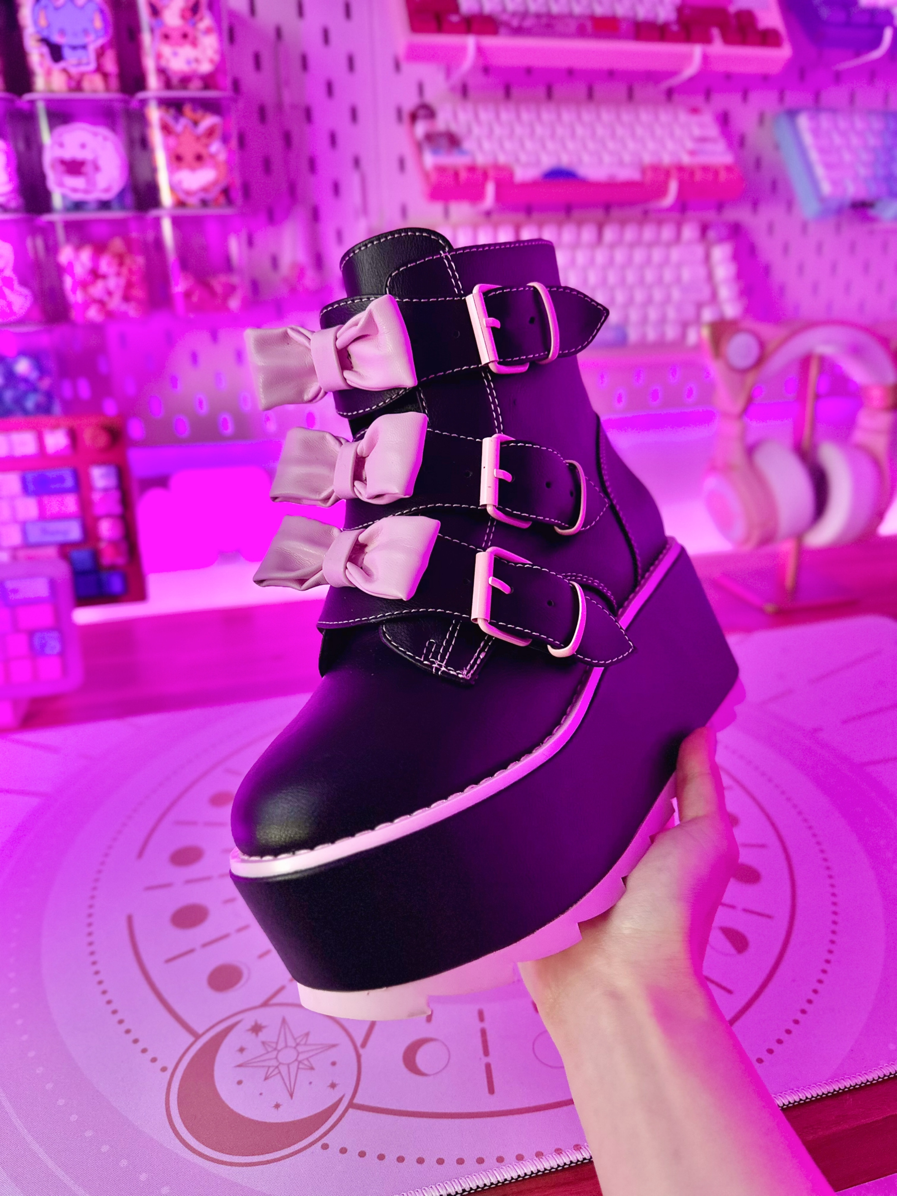 Absolutely obsessed with these YRU Black & Pastel Pink Bow Platform Booties! 🖤💕 What outfit are you wearing these with? 😍

Tagged them below + more YRU Shoes that are perfect for this upcoming fall season! 👻✨💗#LTKFallSale 

#LTKHalloween #LTKSeasonal #LTKShoeCrush