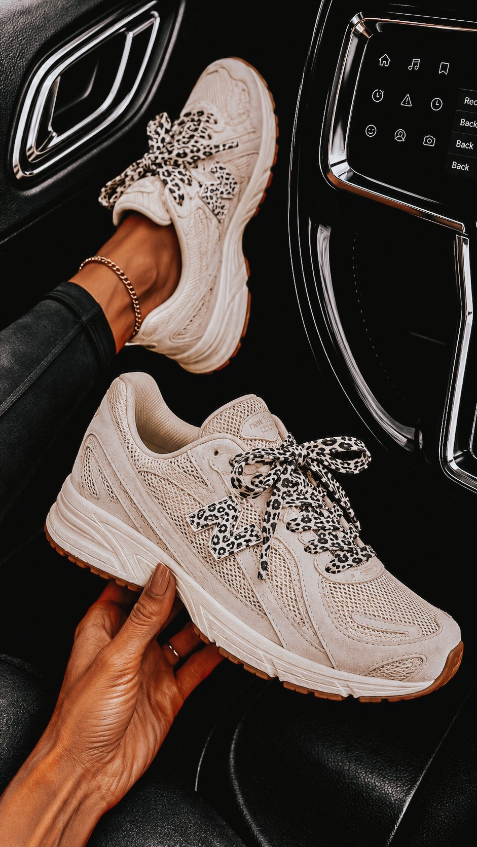 🚨🚨 GIRLS!!! STOP WHAT YOU’RE DOING!!! 🚨🚨

These JUST DROPPED and I am calling it right now… these are going to SELL OUT! 🐆🤎🔥

New Balance took the perfect neutral sneaker and added LEOPARD PRINT?!? Say less. 😍👏

And because I can’t leave anything alone, I swapped the laces to pull out that cheetah detail even more and OMGGGG they are CUTE CUTE. 🐆✨🤎

If you’re a sneaker girl, a sports mom, a leopard lover, or just someone who likes looking cute while being comfortable… these are IT. 🙌🔥

⚠️ Fair warning: every time New Balance drops a fun print or limited colorway, they disappear FAST. Don’t come crying to me when your size is gone! 😂🏃‍♀️💨

🐆🐆🐆 COMMENT LEOPARD 🐆🐆🐆

👇👇👇
LEOPARD
LEOPARD
LEOPARD
👇👇👇

I’ll send you the link before they’re gone! 🔥

#LTKdayinmylife #LTKgrwm #LTKootd