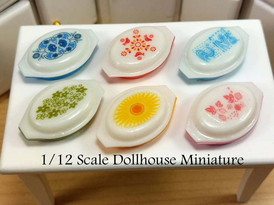 Pyrex Divided Bowls This is a 1/12 Scale Dollhouse Miniature - Etsy | Etsy (US)