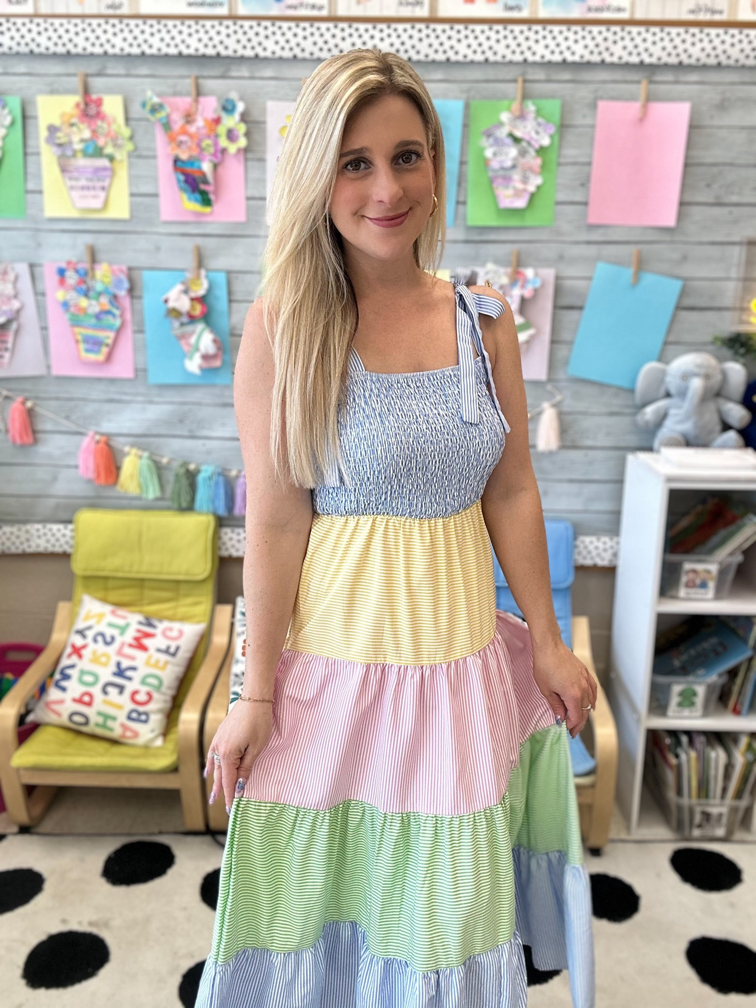 This is by far my favorite dress for teaching and summer. It’s so sweet and a pop of color. 

#LTKStyleTip #LTKSeasonal #LTKFindsUnder50