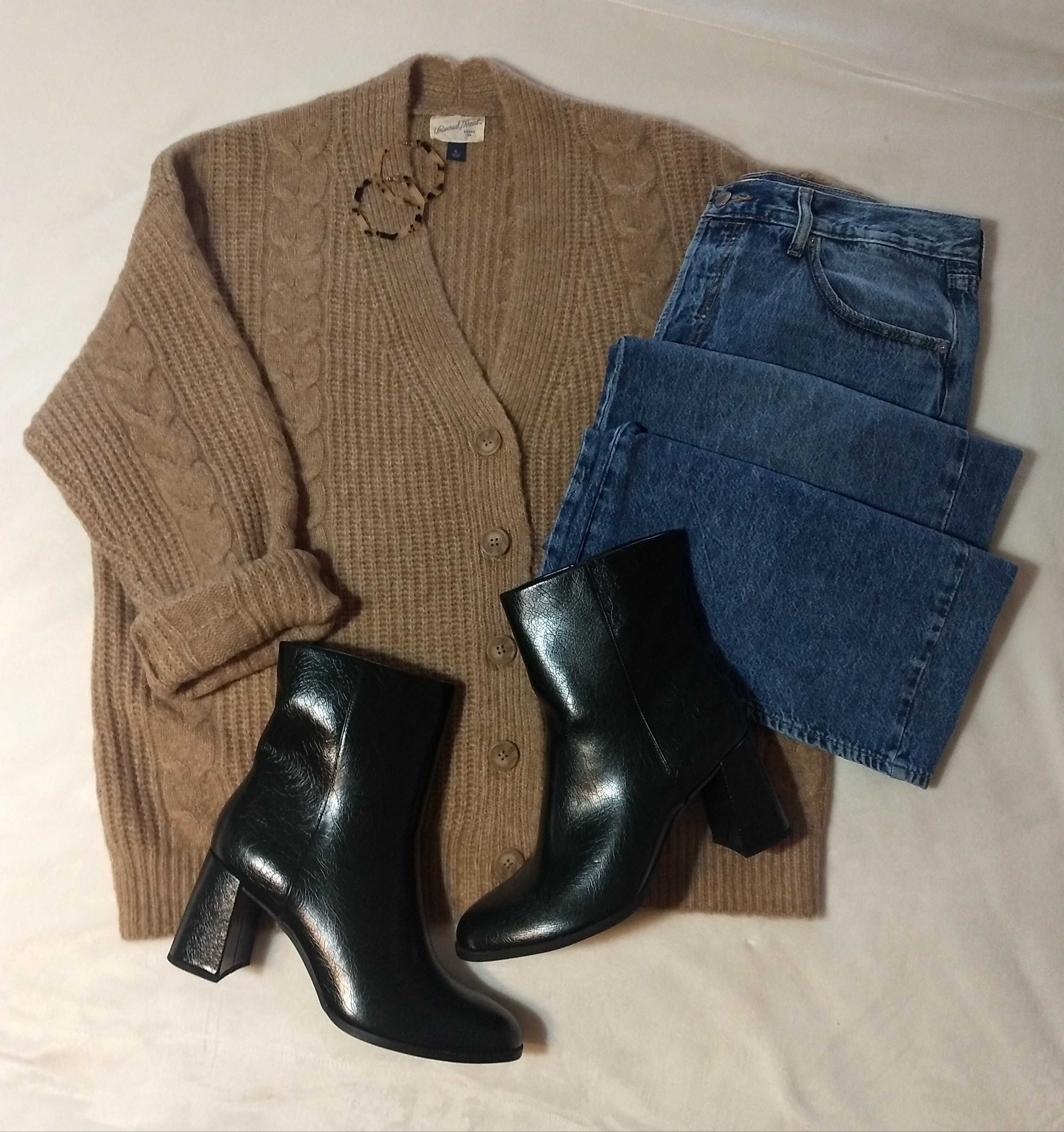 I'll be wearing this grandpa cardigan on repeat all fall and winter.

#LTKSeasonal #LTKFindsUnder50 #LTKSaleAlert