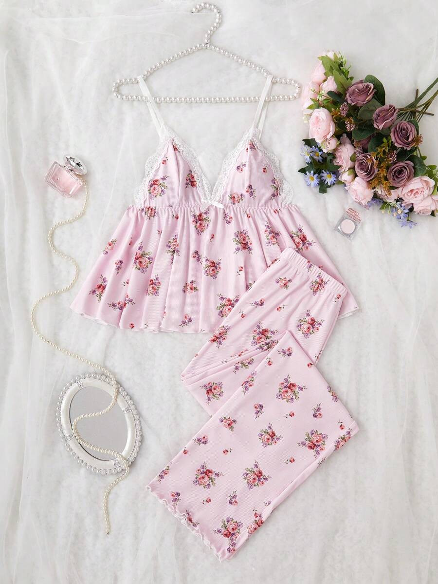 Lace Patchwork V-Neck Ditsy Floral Camisole & Pants Sleepwear Set | SHEIN