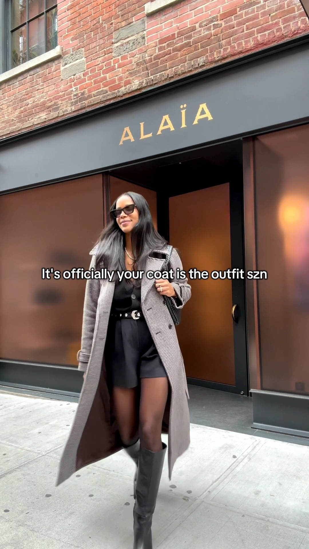 This coat is really too good! Wearing a M Tall in the Black Houndstooth (still on site!)

#LTKShoeCrush #LTKStyleTip