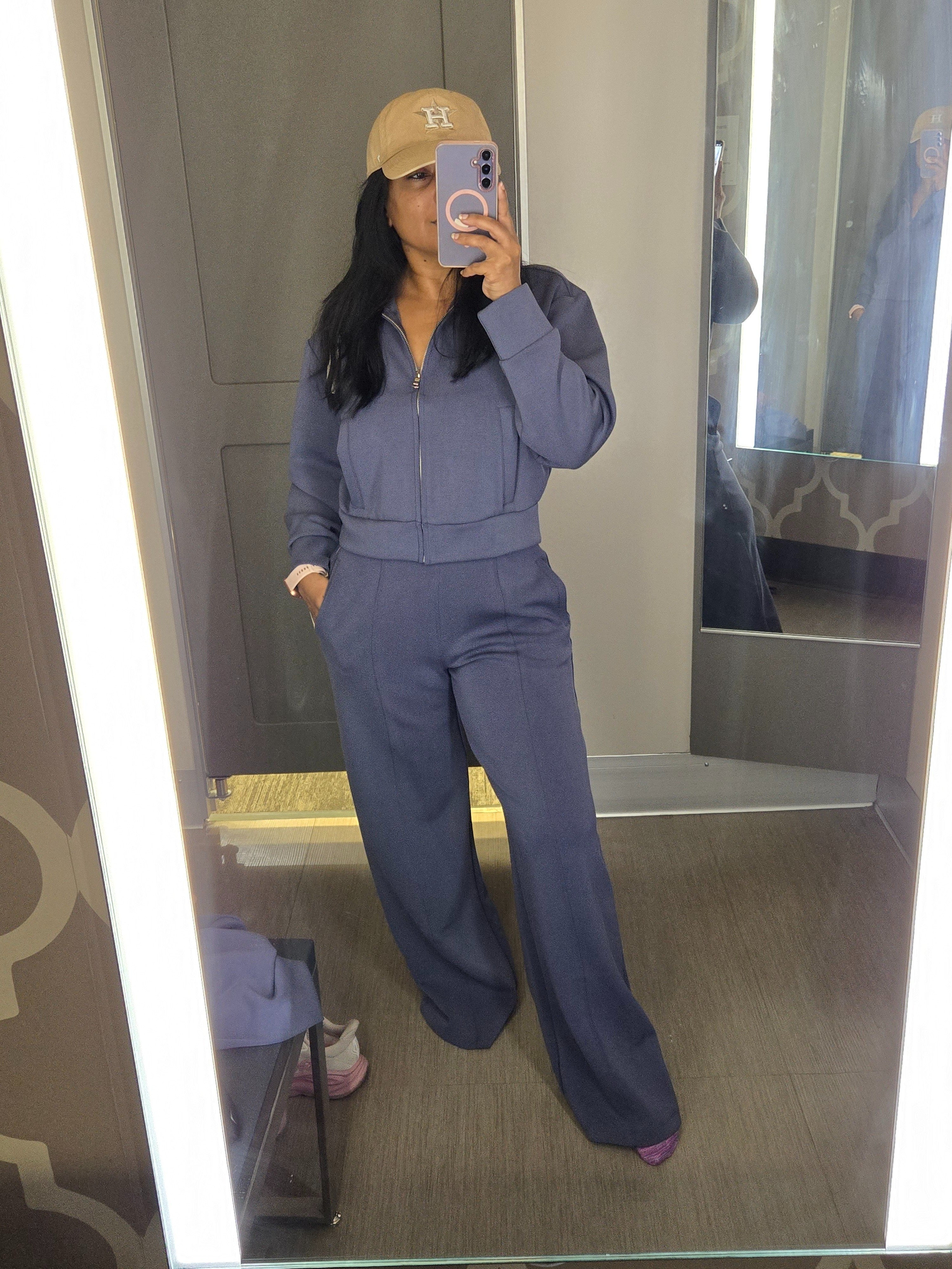 The comfiest set

#LTKActive #LTKPetite #LTKOver40