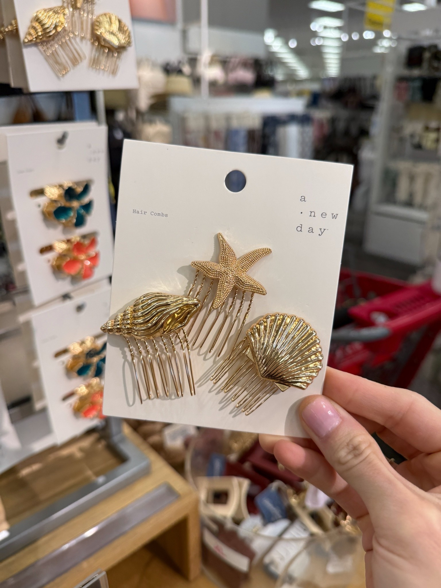 Beachy hair clips

#LTKSeasonal #LTKBeauty