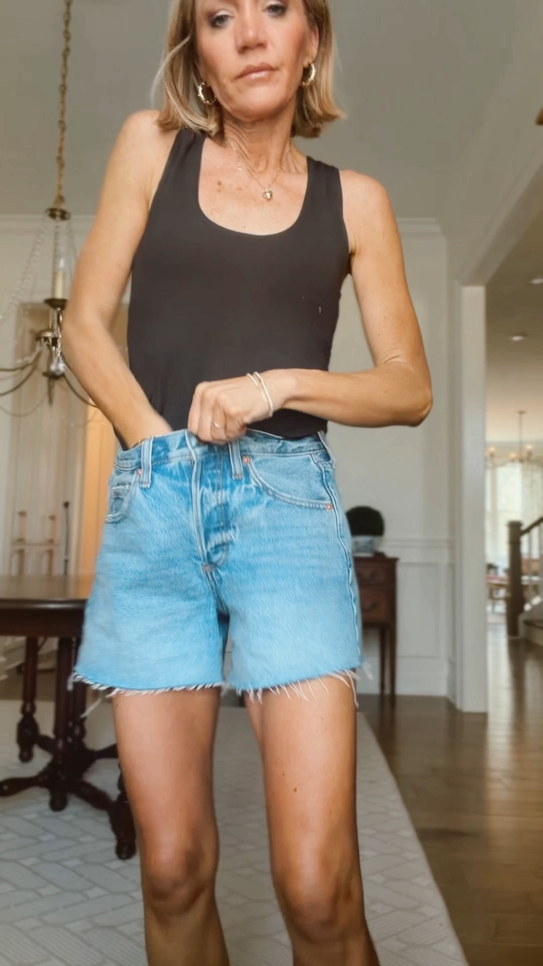 Xs in blazer 
2 in shorts (true to size and still a little roomy) 
Xs in white sweater 