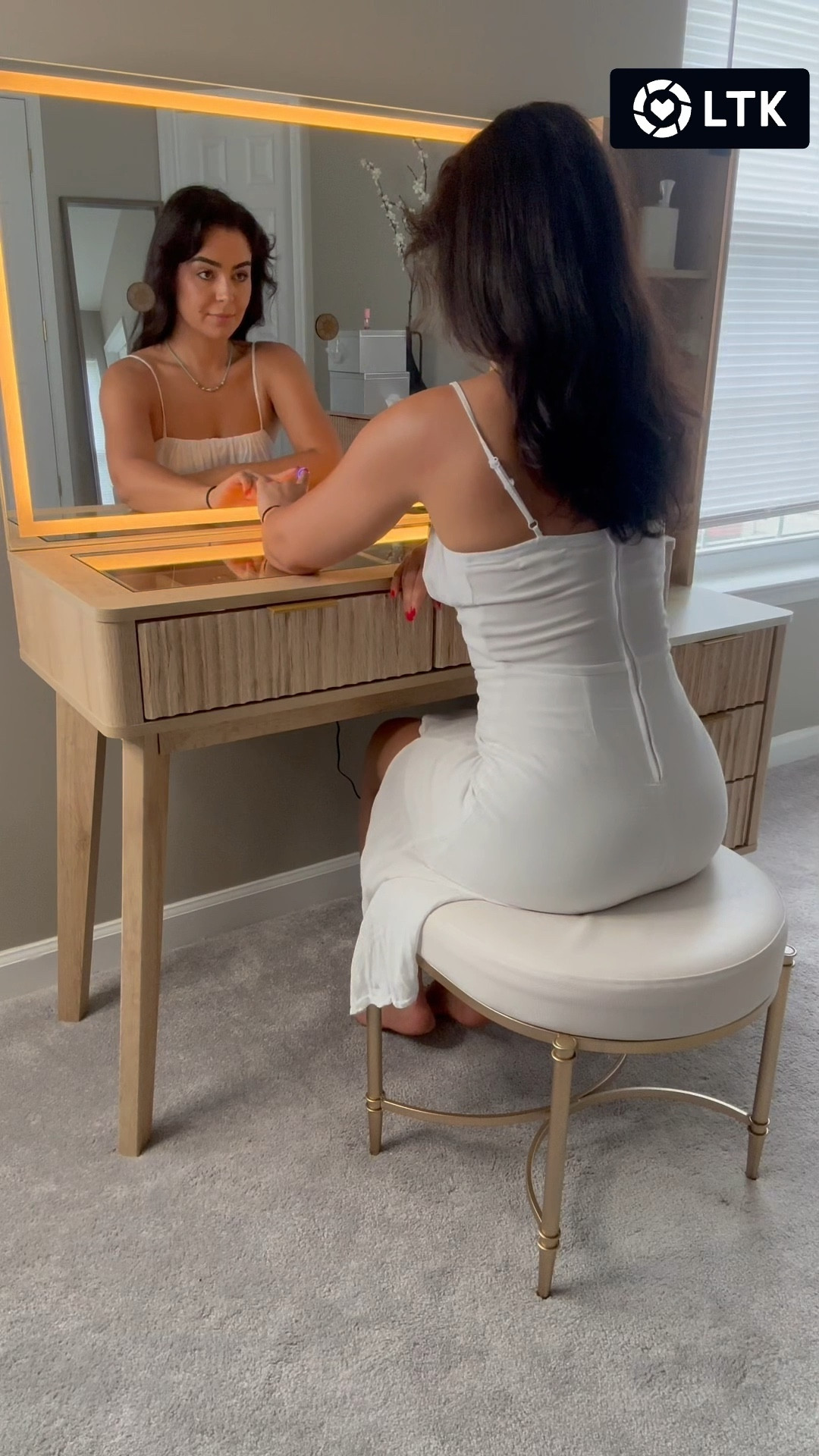 This makeup vanity has been life changing & its super cute 🚨😍✨ 

#LTKHome #LTKBeauty #LTKSaleAlert