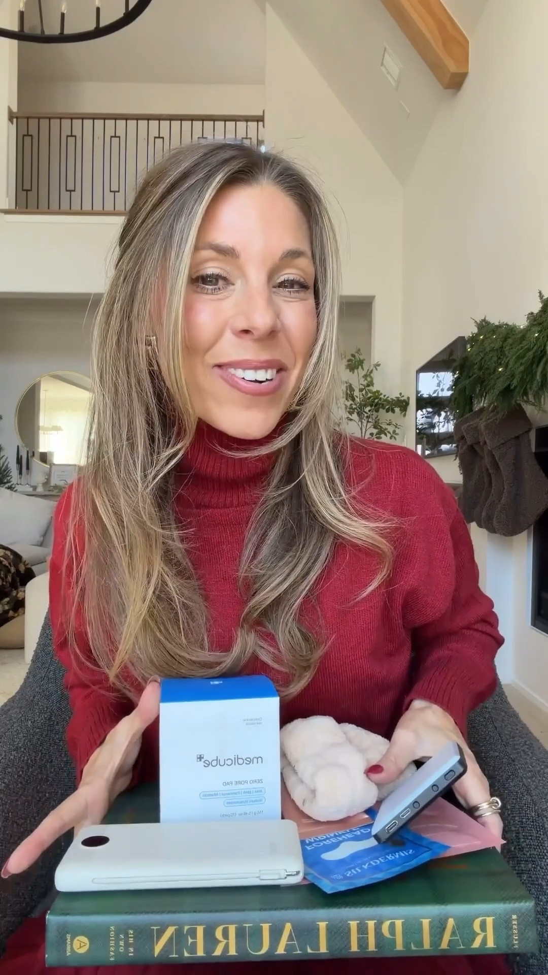 Who needs last minute stocking stuffers that are on major deal?!! These are some of my favorites I’d gift and would love to receive!! Linking more


#LTKHoliday #LTKFindsUnder100 #LTKFindsUnder50