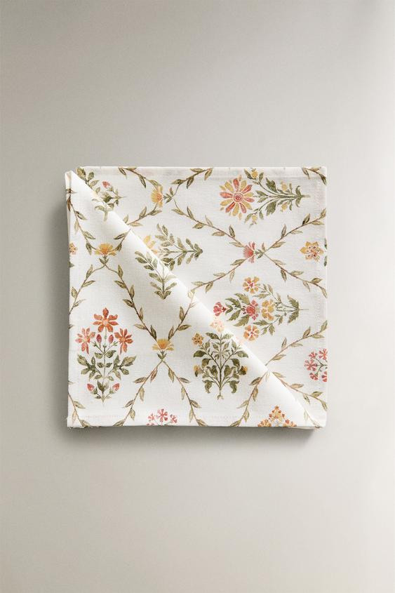 FLORAL COTTON NAPKINS (SET OF 2) | Zara US