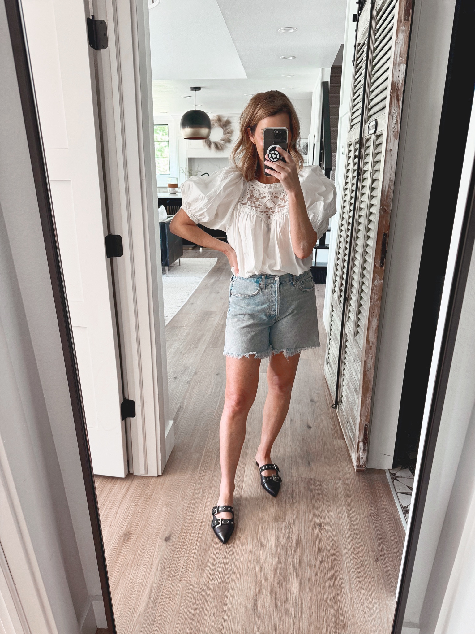 Another day, another white blouse with puff sleeves and it’s currently 50% off! Linking the one I wore yesterday as well 
Wearing a size medium top and size 27 shorts 

#LTKSaleAlert #LTKStyleTip #LTKOver40