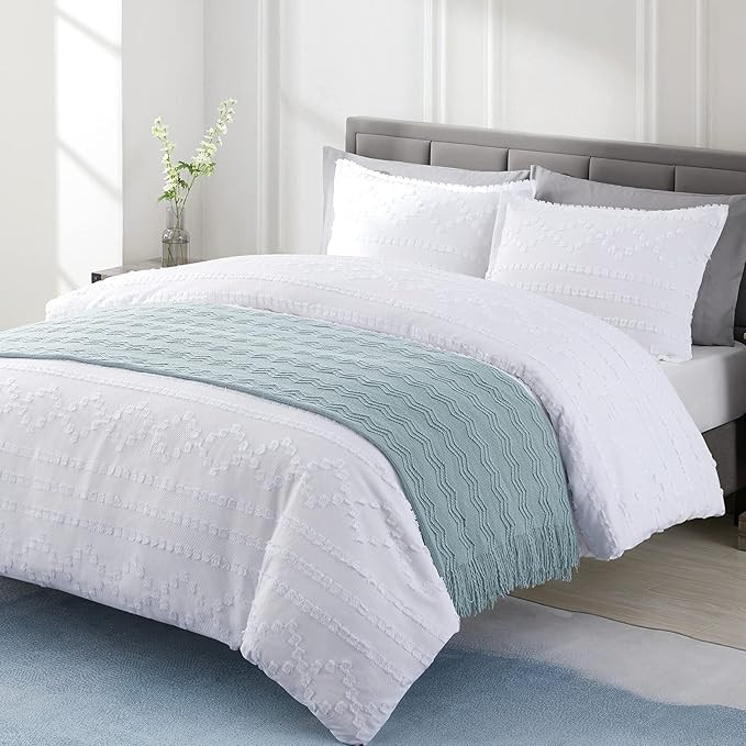 BOURINA Throw Blanket Textured Solid Soft Sofa Throw Couch Cover Knitted Decorative Blanket, 50"x... | Amazon (US)