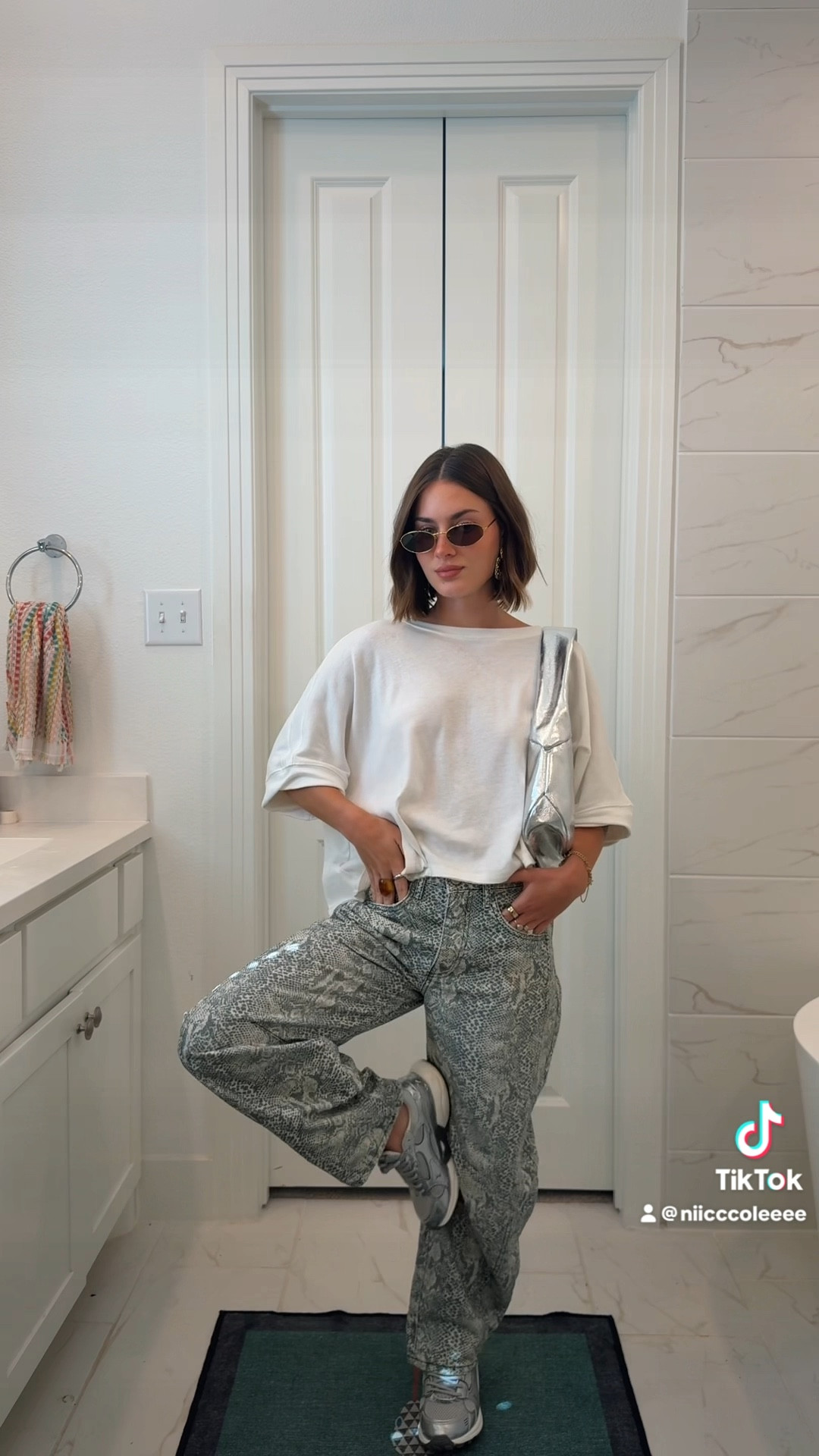 Unbasic basics 

#LTKStyleTip #LTKSeasonal #LTKItBag
