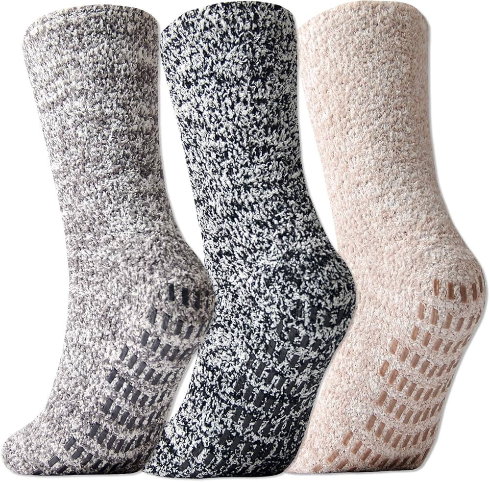 JORMATT 3 Pairs Ultra Thick Fuzzy Grip Socks Non Skid Slipper Hospital Socks Unisex | Amazon (US)