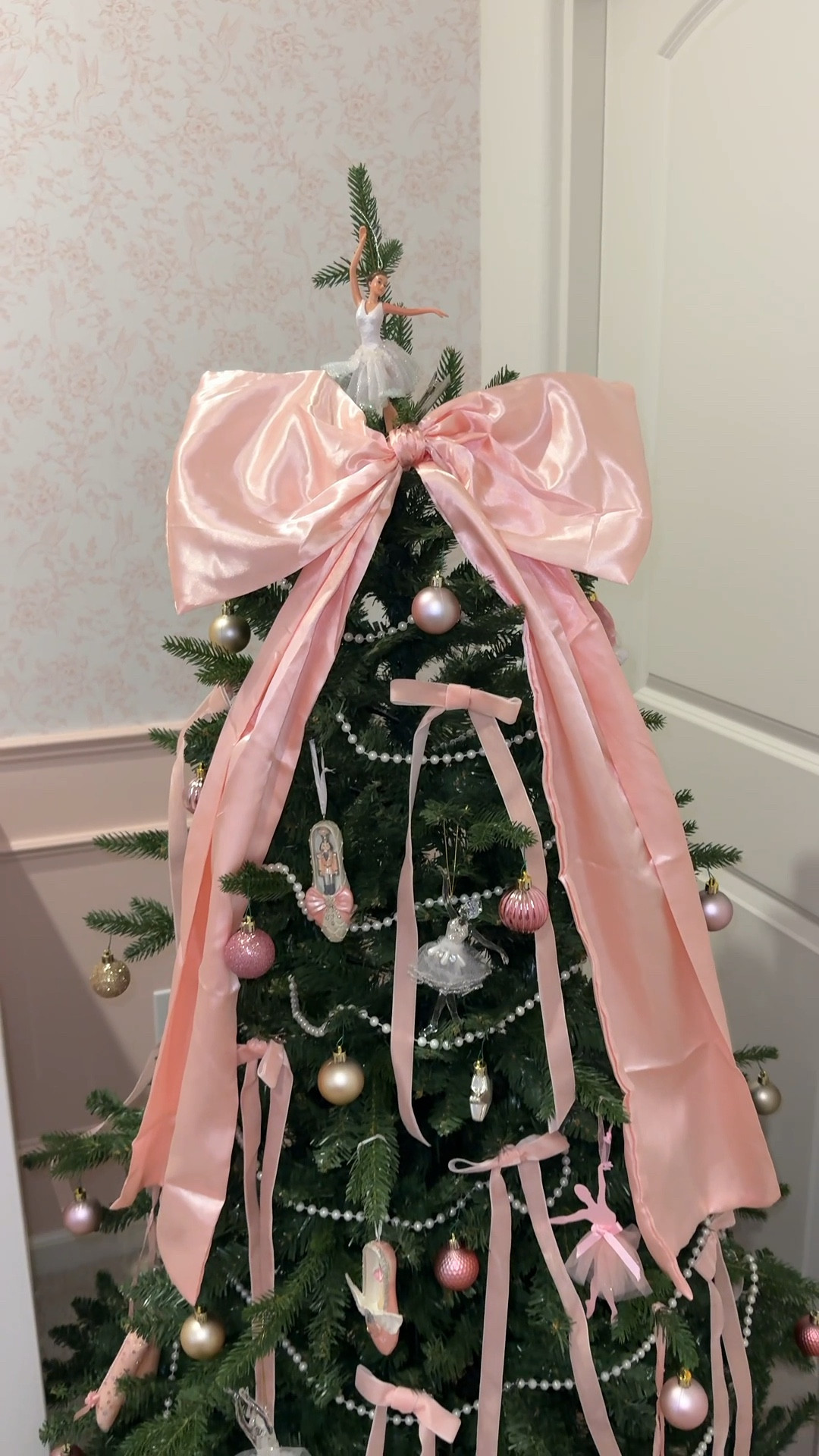Ballerina Christmas Tree 🩰✨

#LTKKids #LTKSeasonal #LTKHoliday