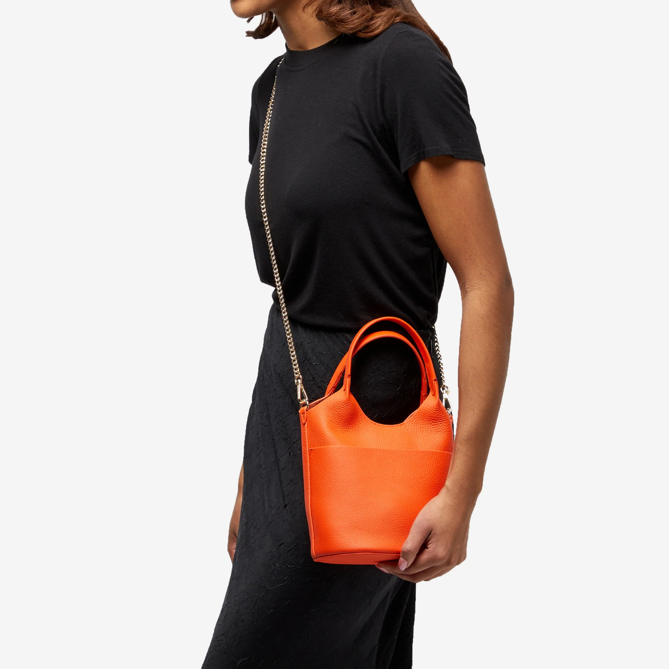 Mia Small Bucket Tote | Leatherology