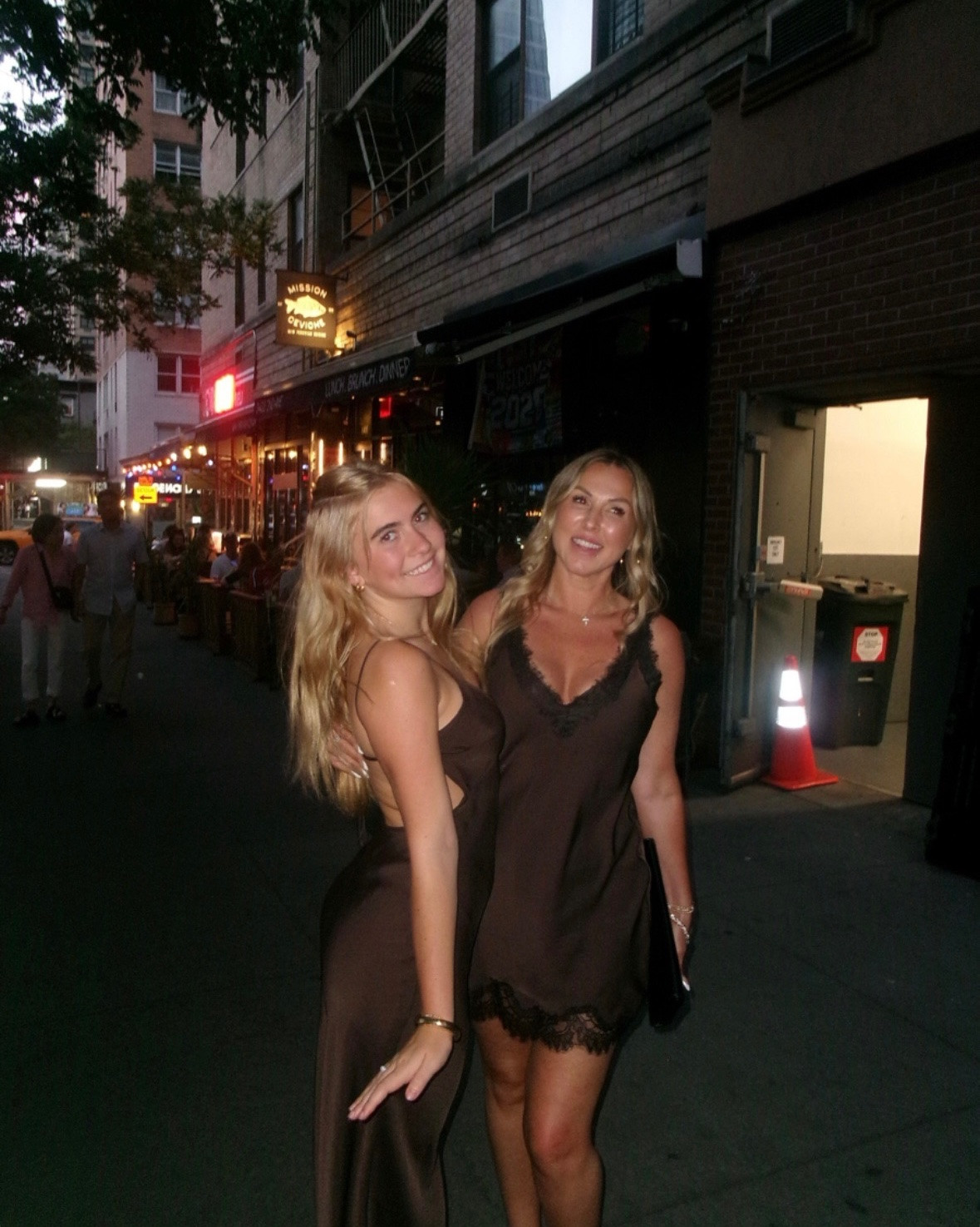 Summer evenings in New York called for simple dresses, comfortable shoes, and accessories that could easily transition from dinner to walking the city after dark.

I’ve gathered the exact looks I wore throughout this chapter, along with similar options if a favorite is no longer available. ✨

#LTKStyle #SummerStyle #CityStyle #Over40Style #VacationStyle

#LTKTravel #LTKgrwm #LTKootd #LTKTravel