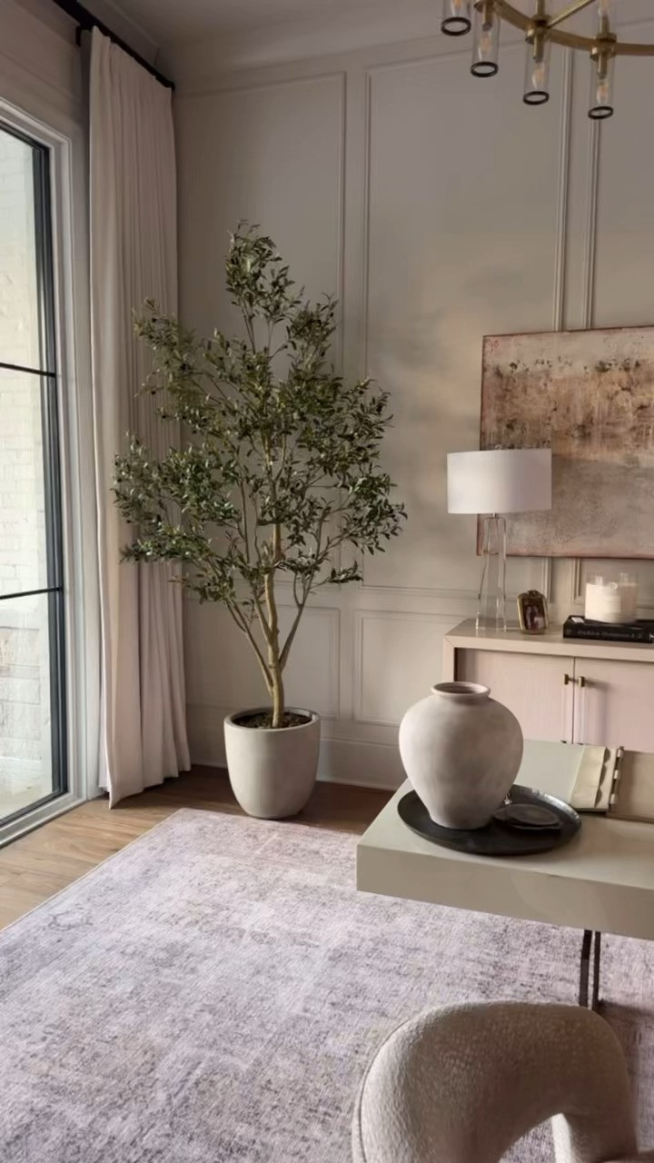 I’m so impressed with this tree!! everything from amazon too & looks SO expensive 

 #LTKHome