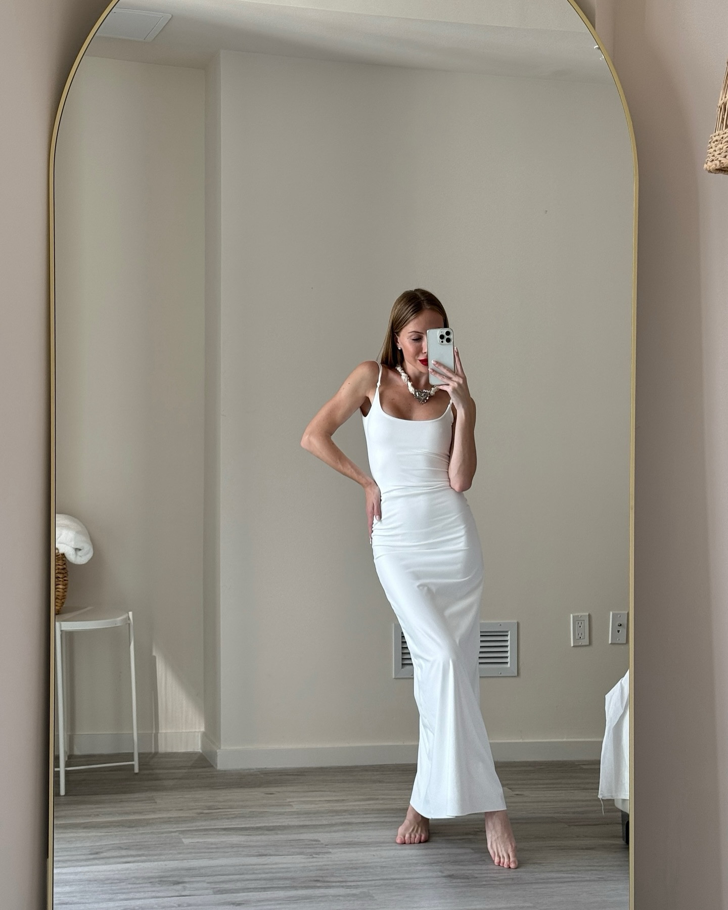 Little moments… ✨

From now on, I’m starting to create a cozy atmosphere at home. I got a new mirror and just filmed a review of some other new things. Can’t wait to share it with you soon!

Wishing everyone a great start to the new week!
___

Little moments…

С этого момента я начинаю создавать уют дома. Появилось новое зеркало, и я только что сняла обзор на другие новые вещи. Скоро всем поделюсь 🥰.

Всех с началом новой недели!