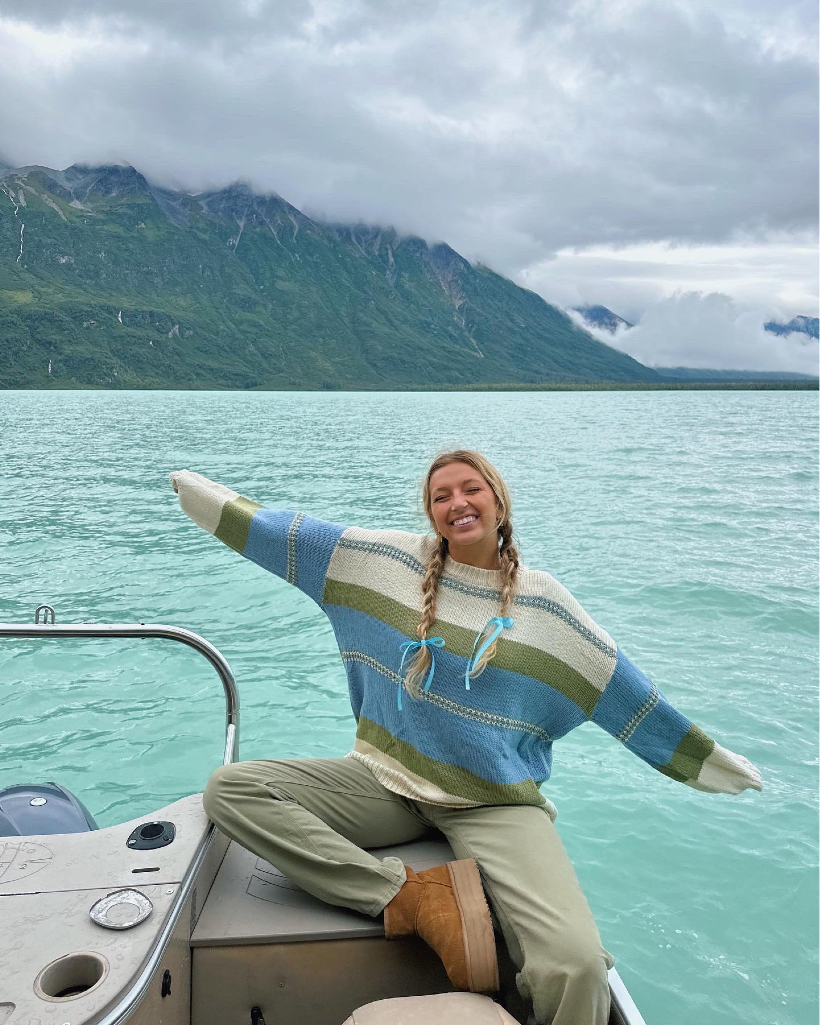 Bear watching fit :)
Sweater XL code: GRETA 
Pants: size 6 tall 

#LTKSeasonal #LTKFind #LTKstyletip