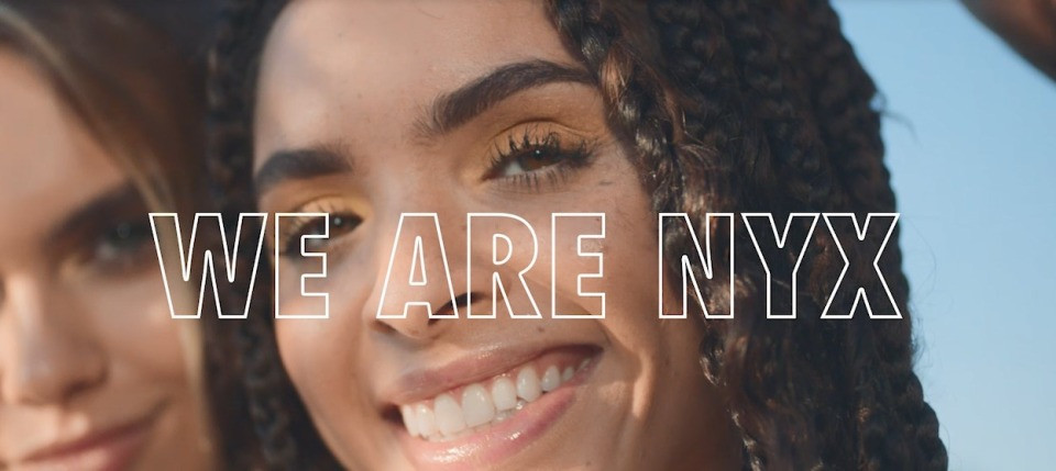 NYX Professional Makeup Wonder Stick, 2-in-1 Highlight and Contour, Medium | Walmart (US)