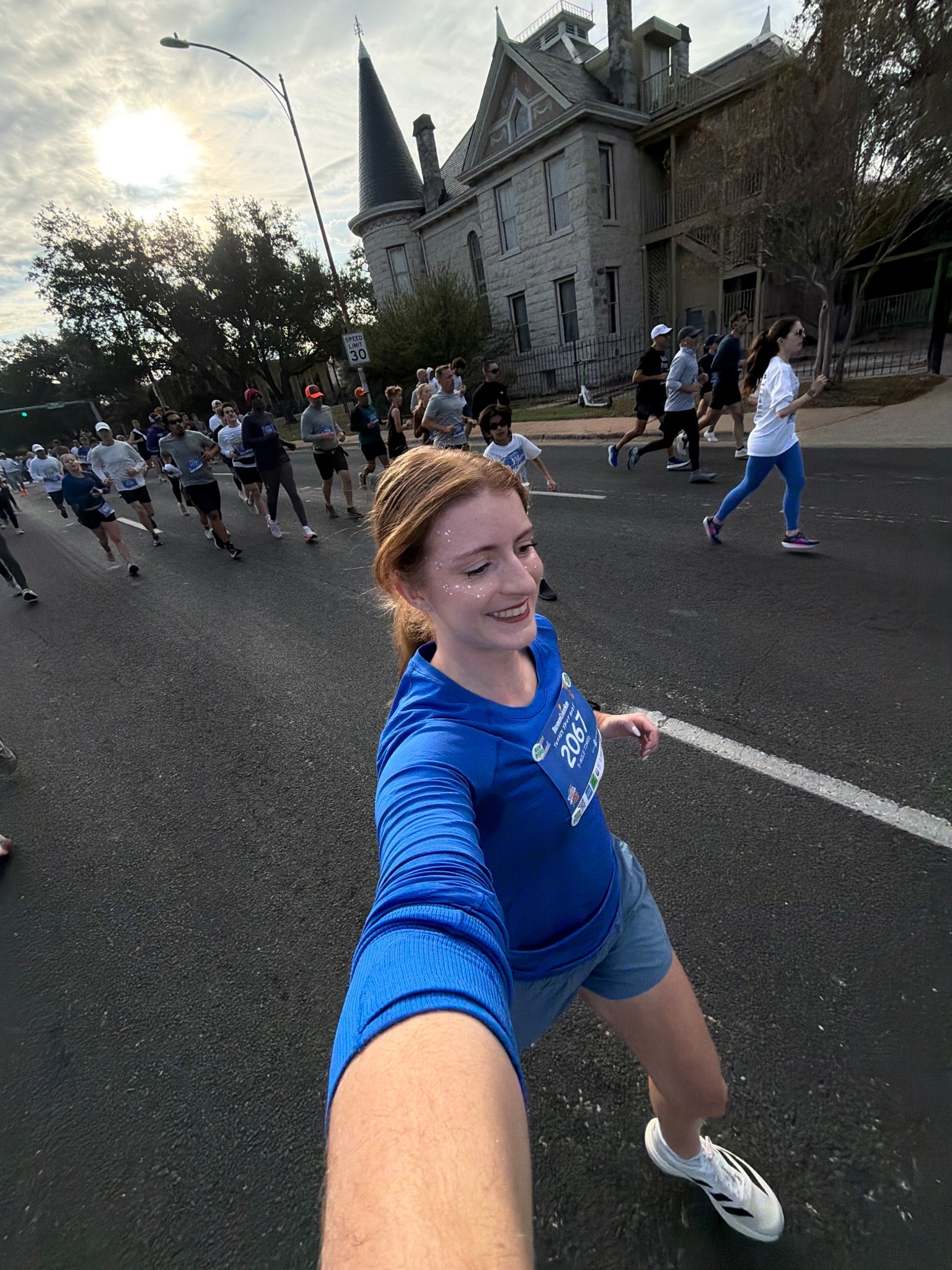 Turkey trot blue monochromatic running outfit 