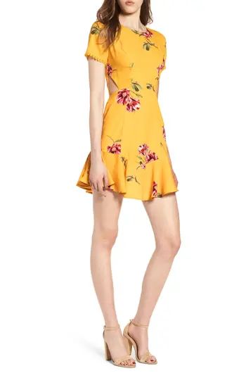 Women's Socialite Cutout Fit & Flare Dress, Size X-Small - Yellow | Nordstrom