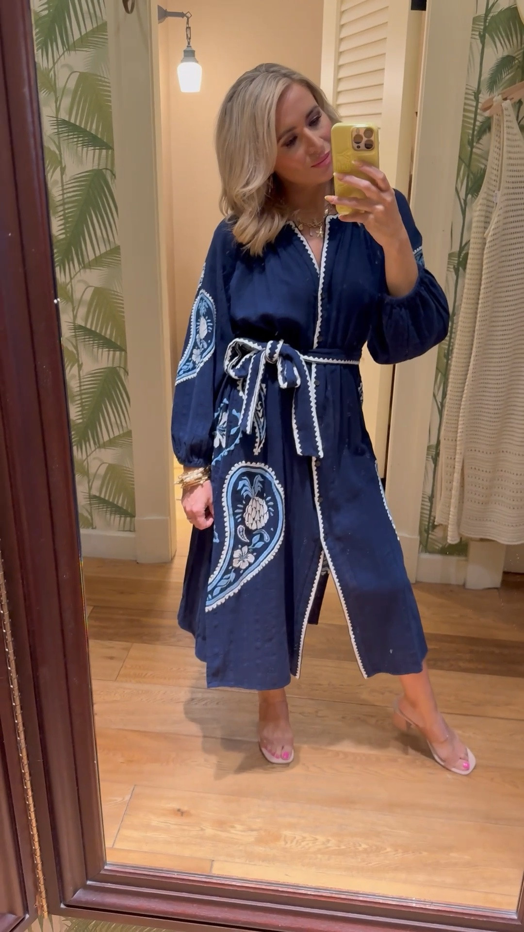 This dress is definitely coming home with me - it’s doubles as a cover up. Perfect for resort wear from pool to dinner. 

Sizing 👉🏻 XS I’m 5’4 | 120 lbs | 32C | 25” Waist | Typically a Small

#LTKTravel #LTKSwim