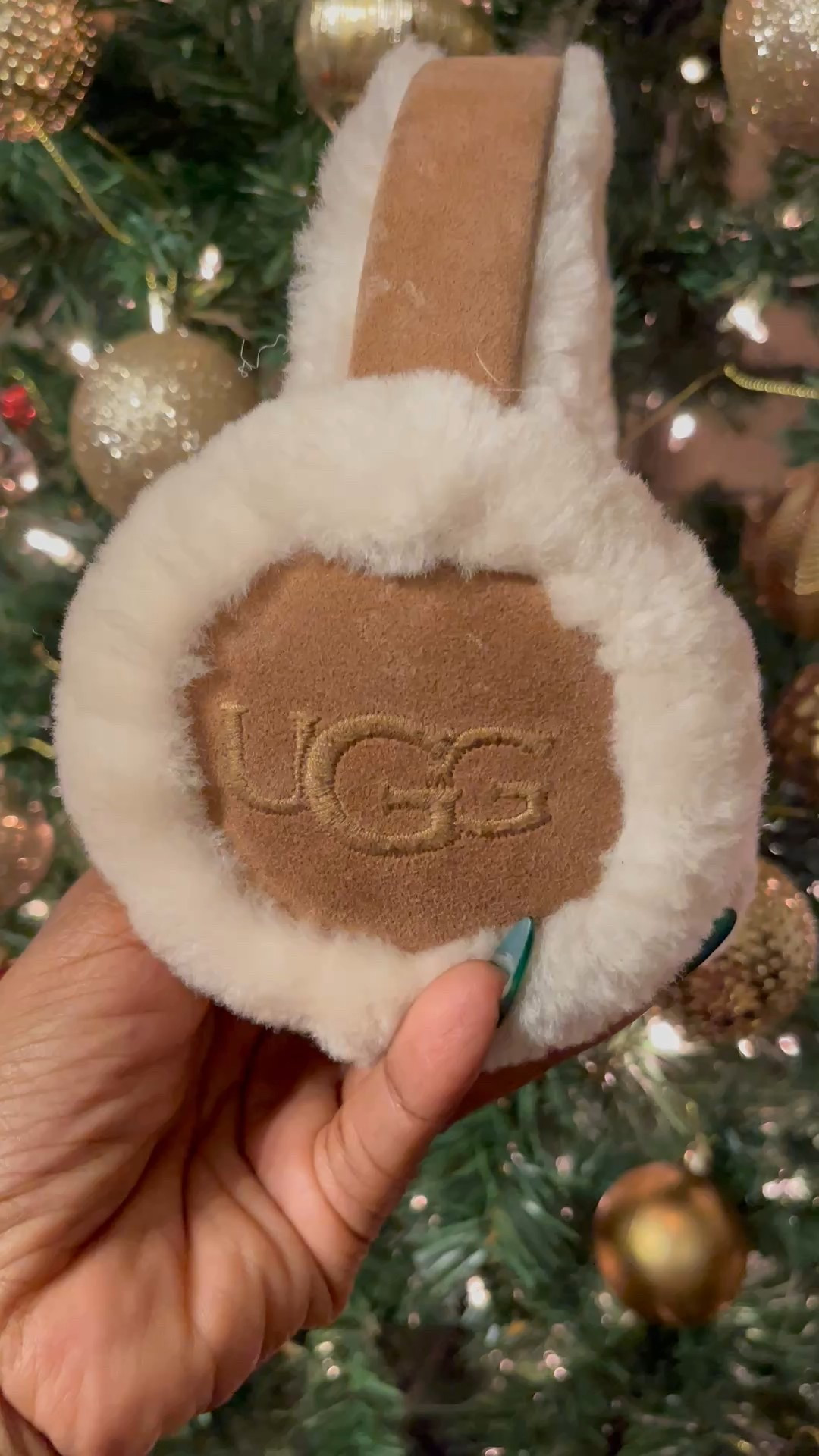 So warm and cozy! 

#LTKGiftGuide #LTKHoliday #LTKSeasonal