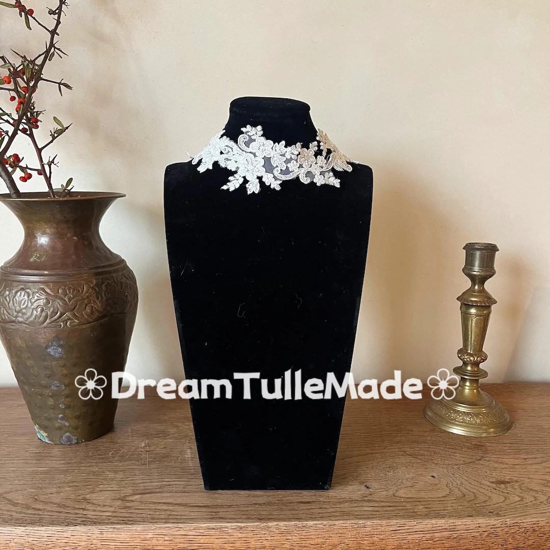 Dreamy Floral Wedding Choker: Romantic Bridal Collar, Ivory Flower Lace Necklace | Etsy (US)
