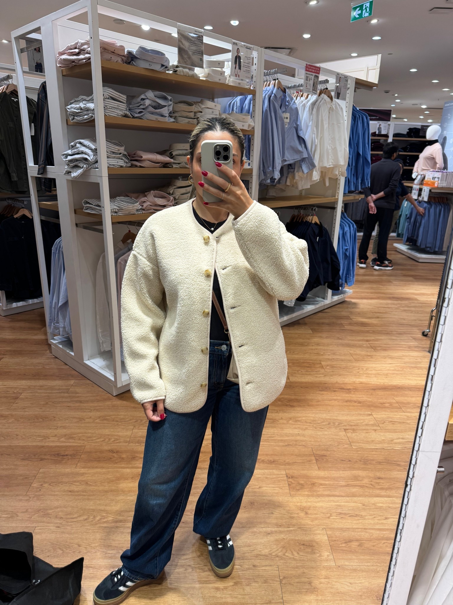 Fleece is still hot for Fall 2025! Love this find from Uniqlo, so cozy! 🤍

#LTKcanada #LTKstyletip #LTKpetite