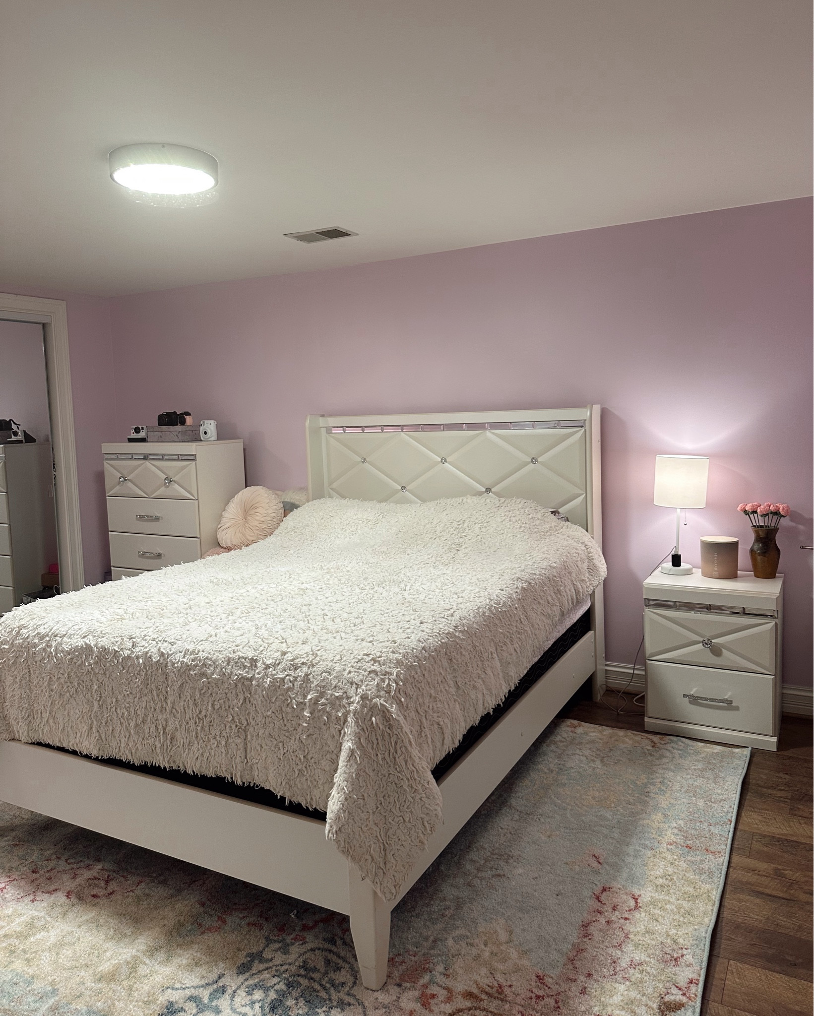 bedroom details! lots of these items are on sale. 4 pc bedroom set originally from ashley furniture

#LTKSaleAlert #LTKHome #LTKU