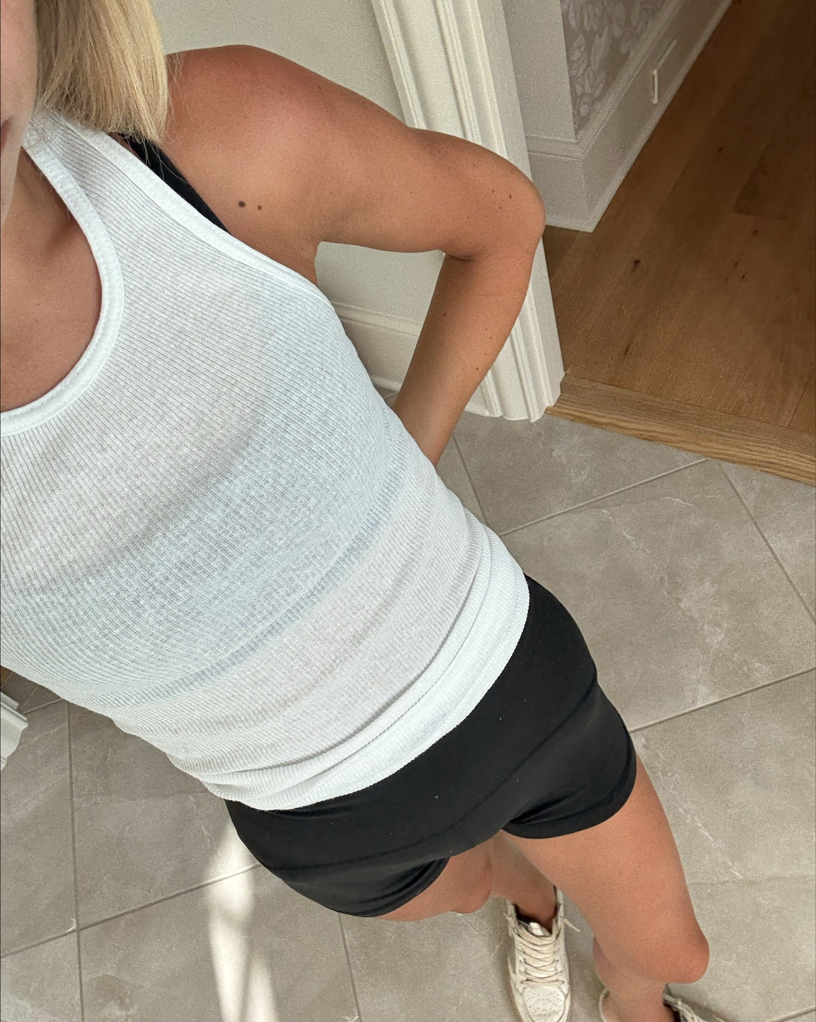 Wearing an XL in tank 

#LTKStyleTip #LTKActive #LTKFindsUnder50