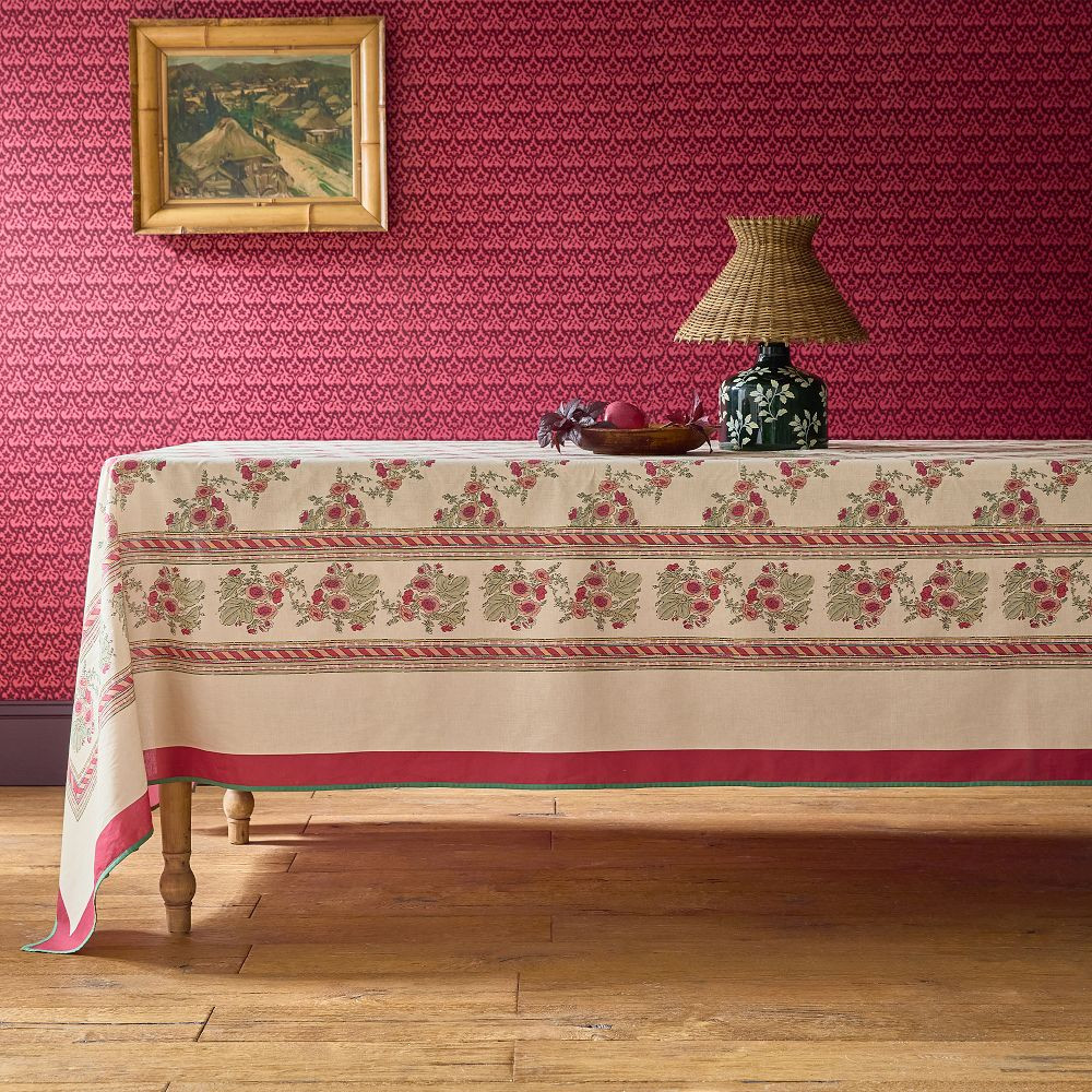 Beatrix Floral Tablecloth | GreenRow