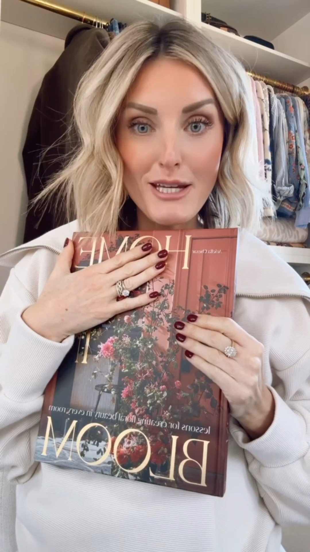 This coffee table book is stunning 😍 the perfect addition to your home!

Loverly Grey, coffee table book, Amazon find, Amazon home decor

#LTKHome #LTKFindsUnder50