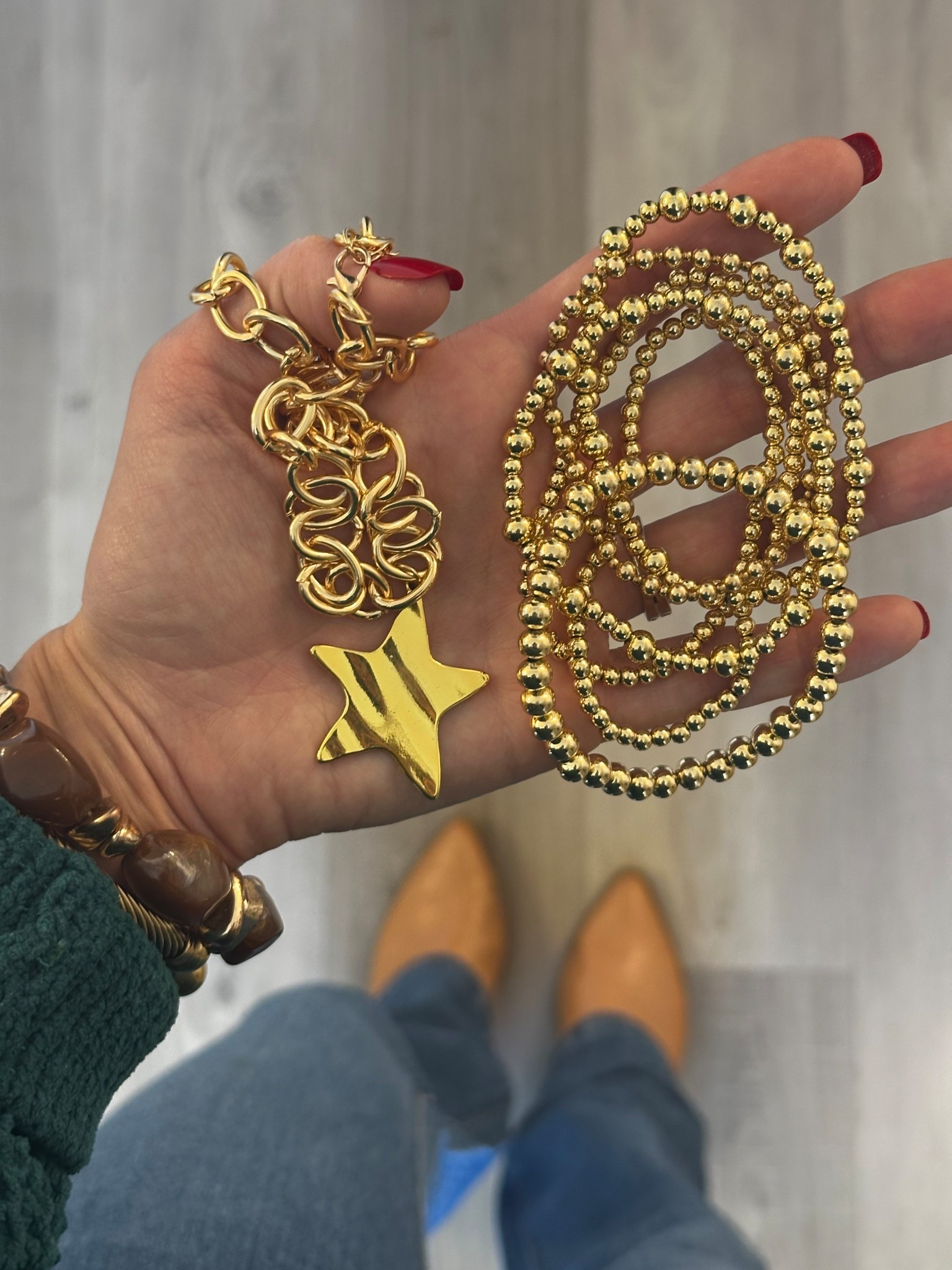 Stocking stuffer idea, arrives before Christmas! Gold bracelets from Amazon!!