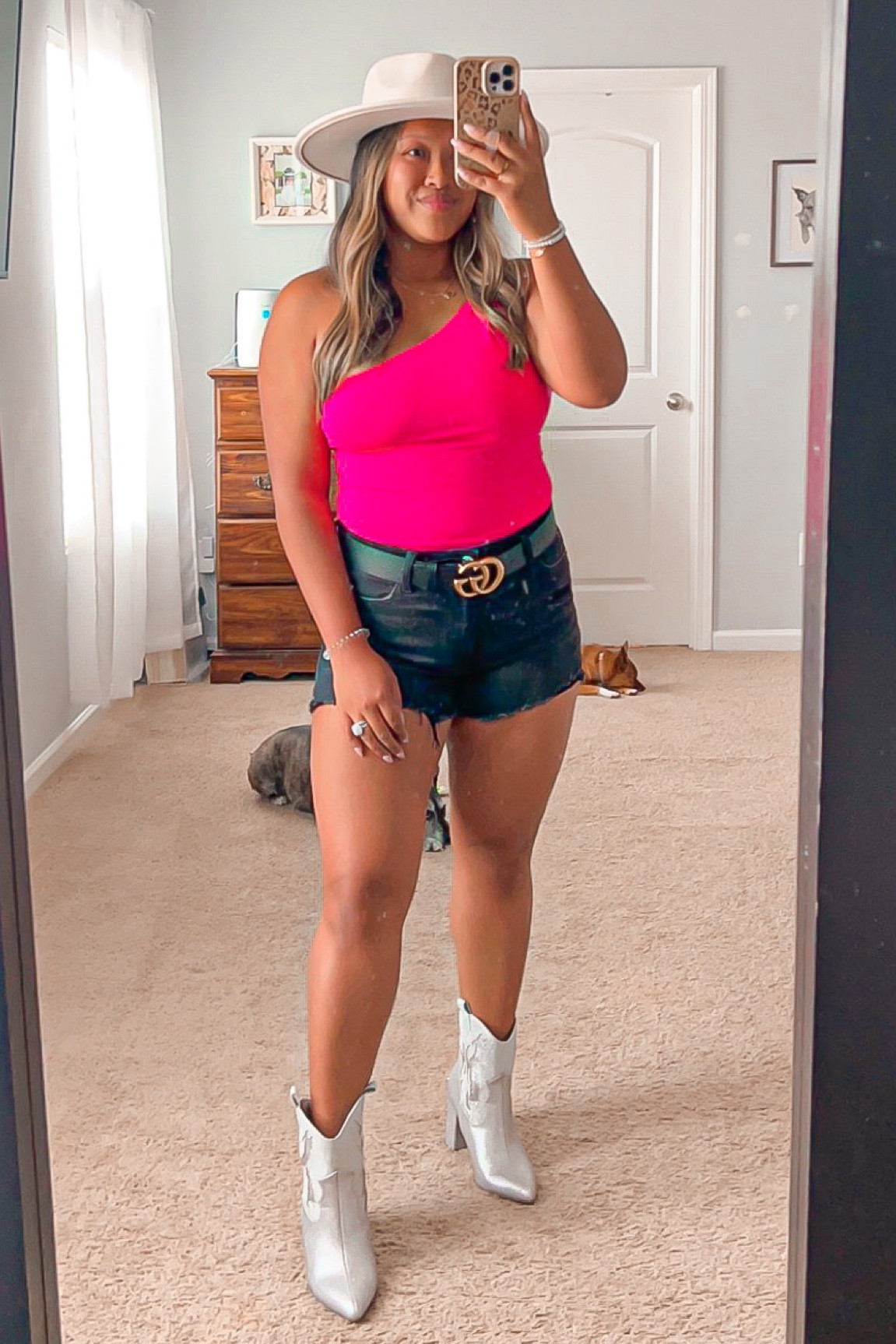 what to wear in Nashville 🤠👢🩷 

#LTKfit #LTKunder50 #LTKstyletip