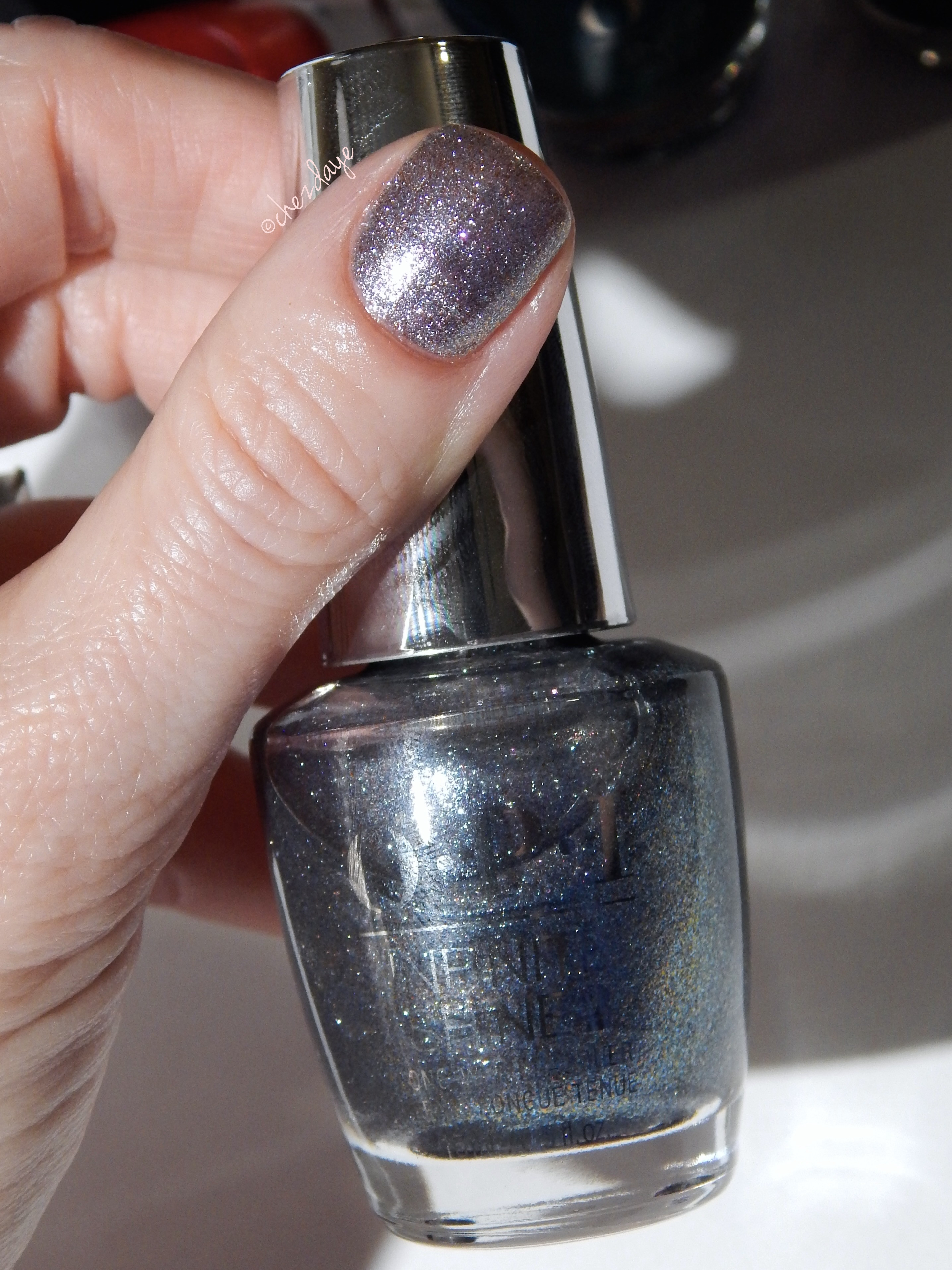 Shimmery granite gray.

• fall outfits • halloween • autumn • diy nails • jeans • boots • work outfit • denim dress • date night • fall family photo outfits • wedding guest dress • suede bag • nail polish • manicure • fall • autumn •  

 

#LTKSeasonal #LTKStyleTip #LTKBeauty