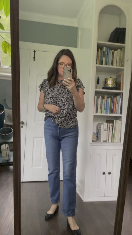 Jeans and blouse outfit. This blouse is on sale! Levi’s. The Loft. Ballet flats. Running errands. Classic style. Stay at home mom. OOTD 

#LTKsalealert #LTKstyletip #LTKSale