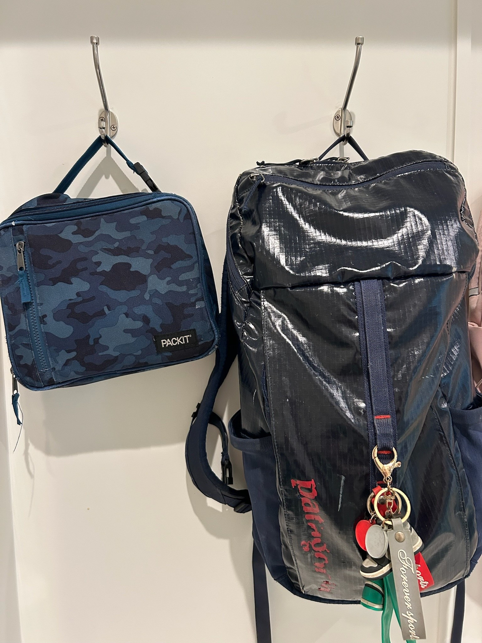 Henry's back to school backpack & lunch box!

Back-to-school, lunchbox, school supplies, Amazon Finds