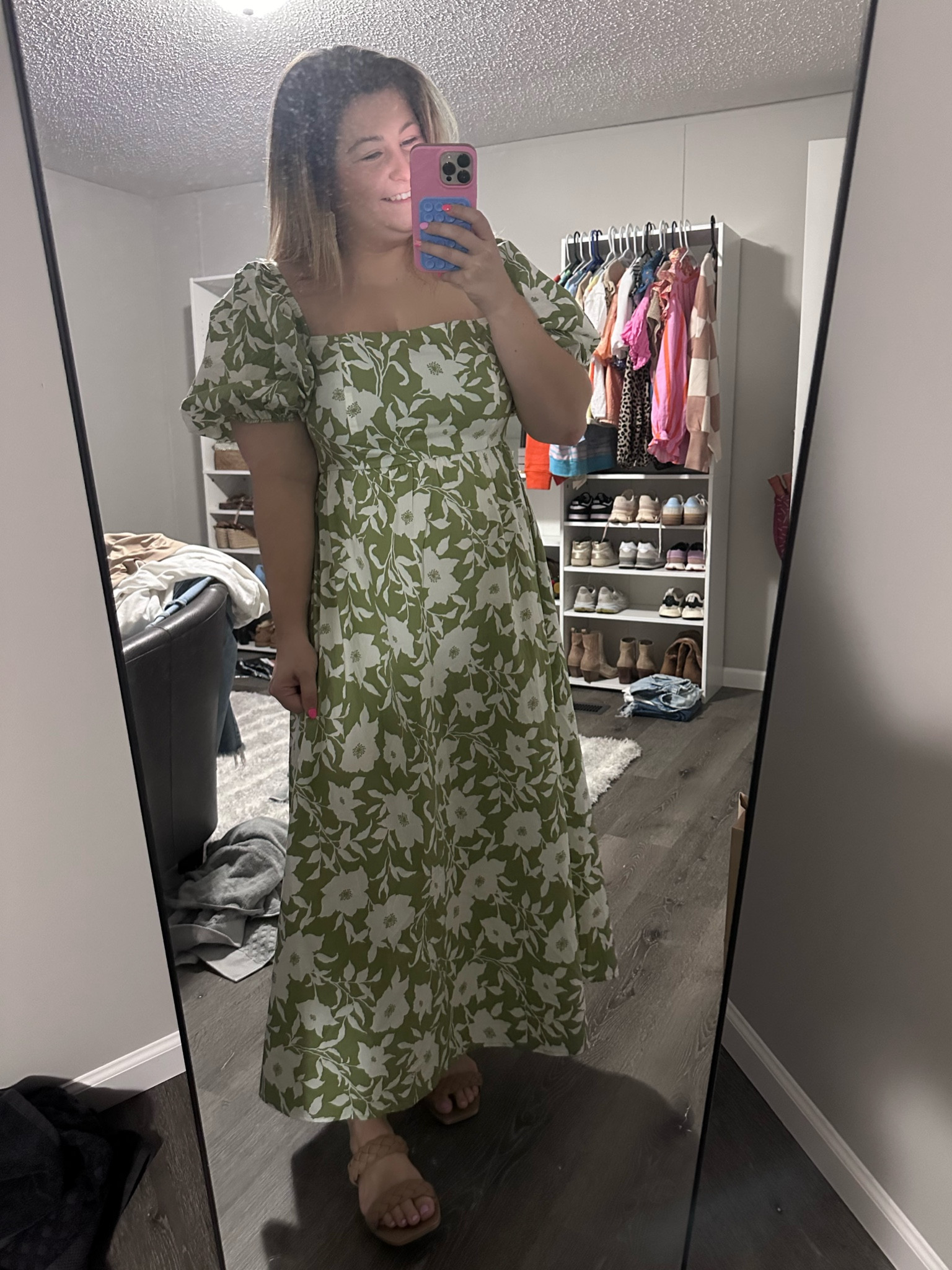 Such a cute dress to transition from summer to fall with the warm weather 



#LTKFindsUnder50 #LTKStyleTip #LTKWorkwear