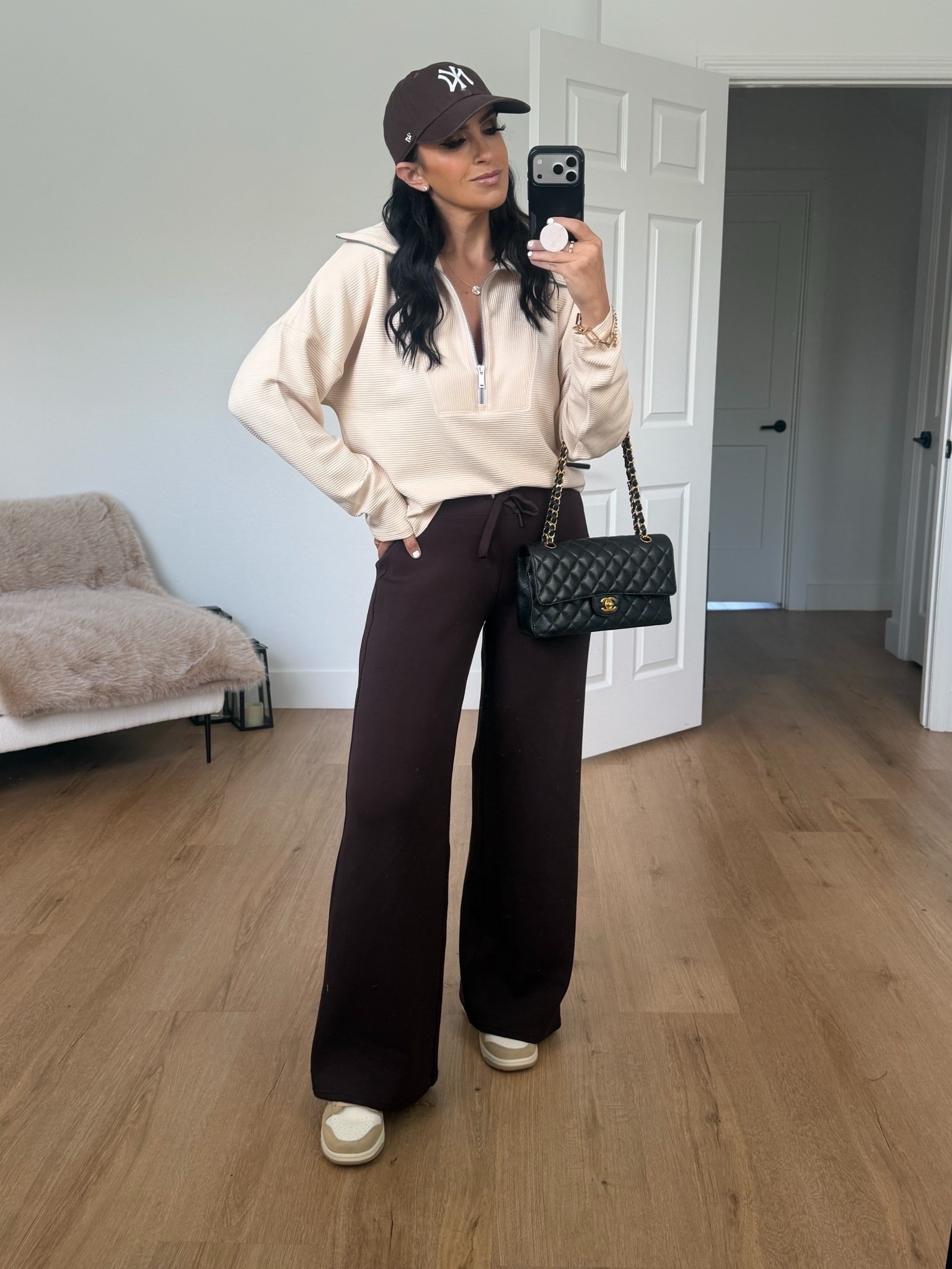 Spanx Air Essentials French rib half zip - im wearing a size small.
 
Spanx Air Essentials Wide leg Pant- Im wearing a size small. 