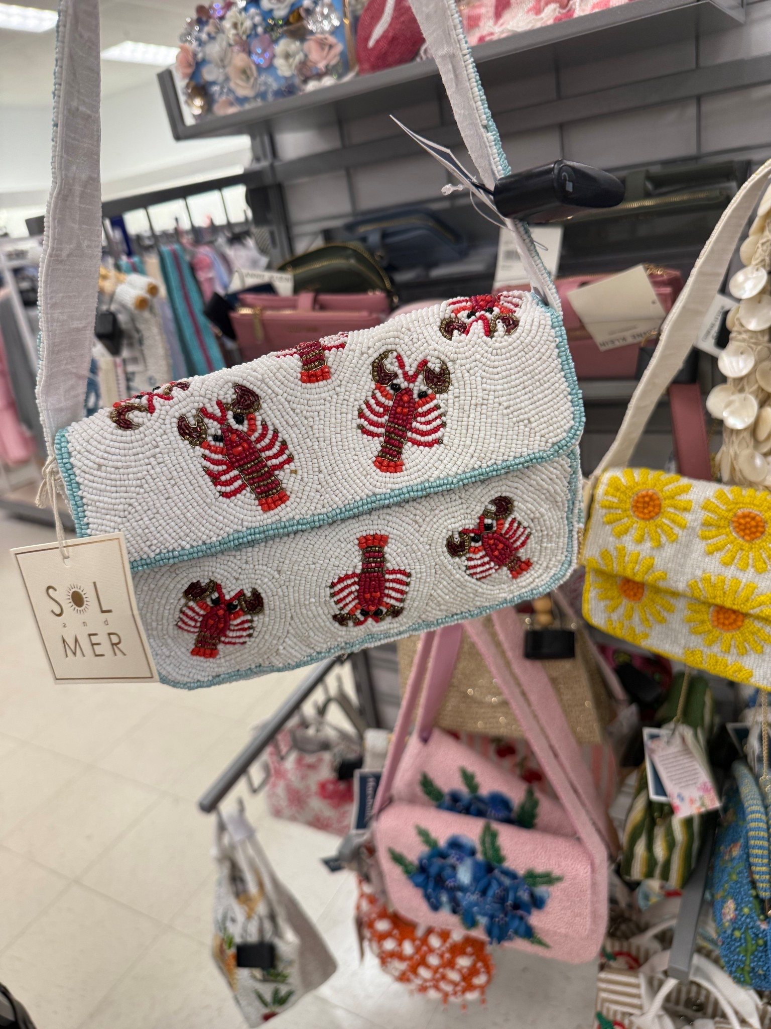 Viral hand bag $35! 

#LTKSeasonal #LTKHome #LTKTravel