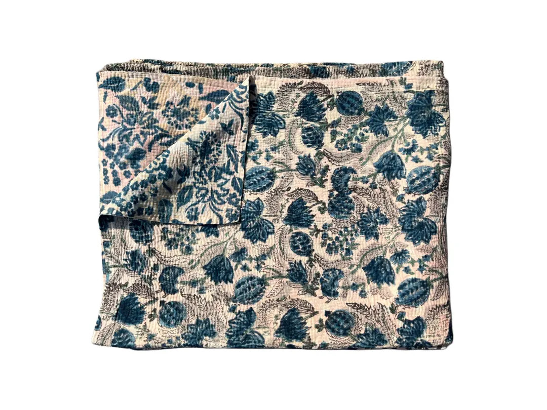 Vintage Kantha Quilt: Hand-Stiched Recycled Sari . | Etsy (US)